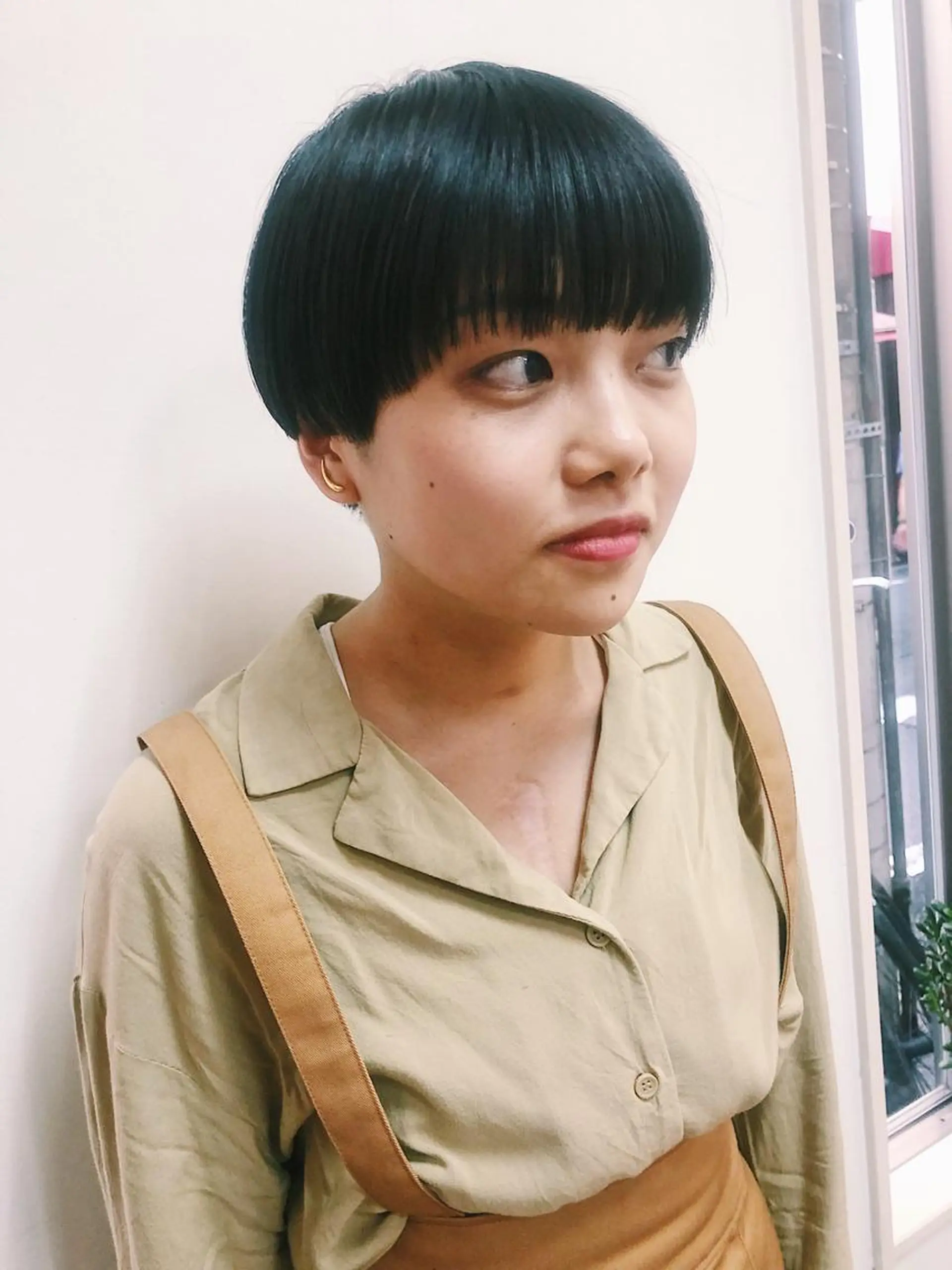 ショート カラー ショートボブ髪質改善 縮毛矯正のプロ山道潤のヘアスタイル