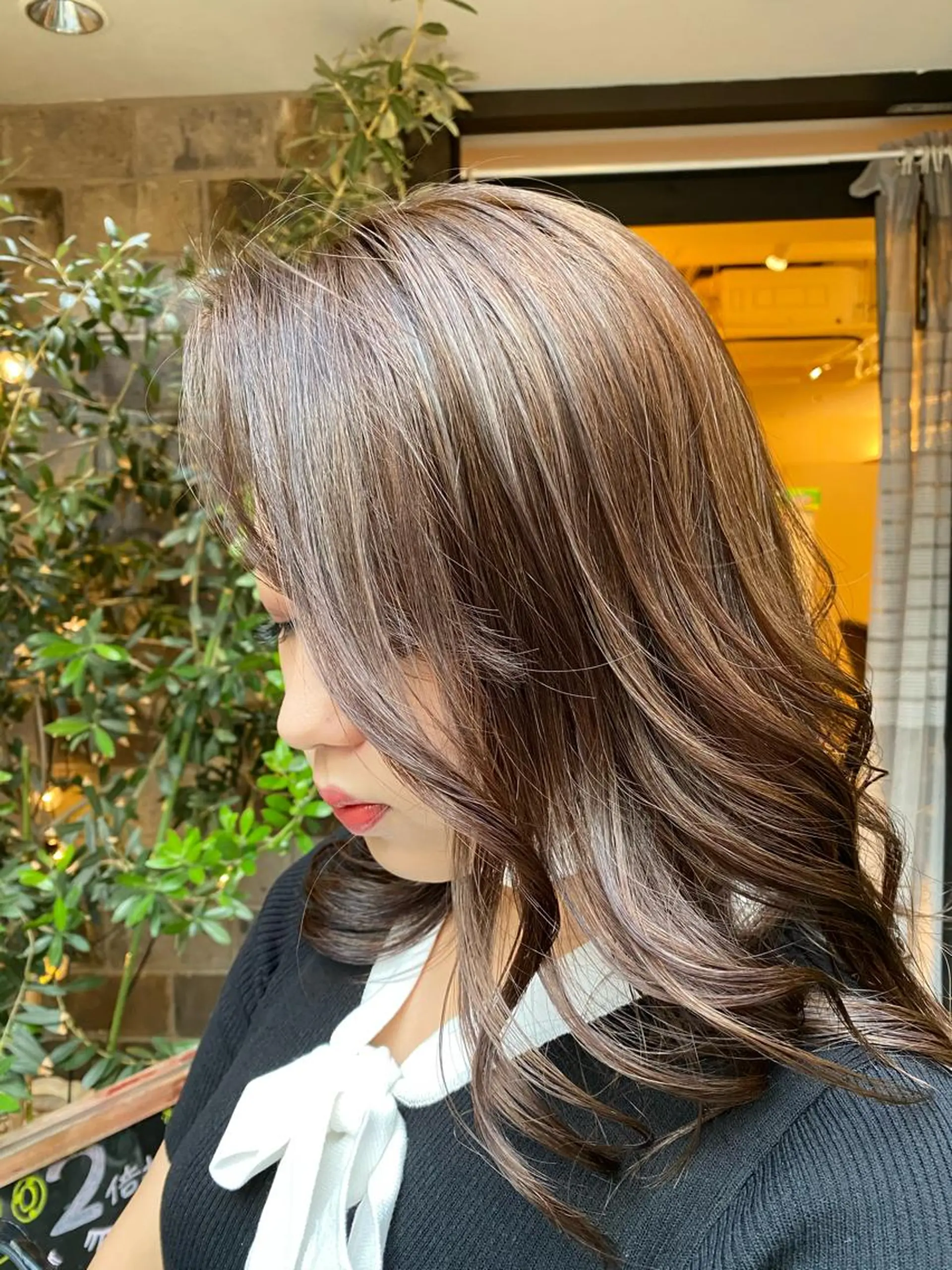 セミロング カラー 髪質改善 大内翔太のヘアスタイル