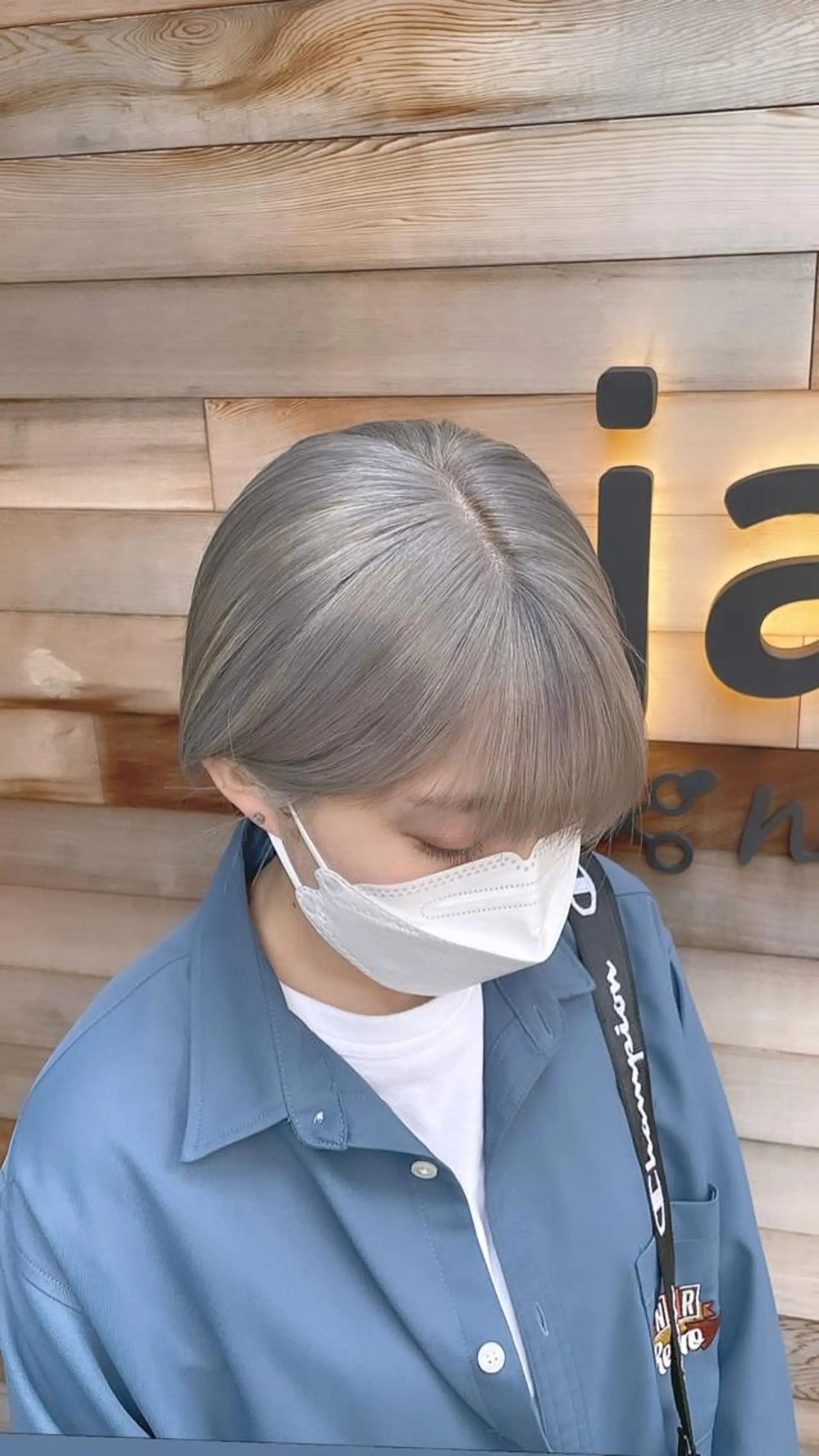 ショート カラー NATSUMI 🐻‍❄️🤍のヘアスタイル