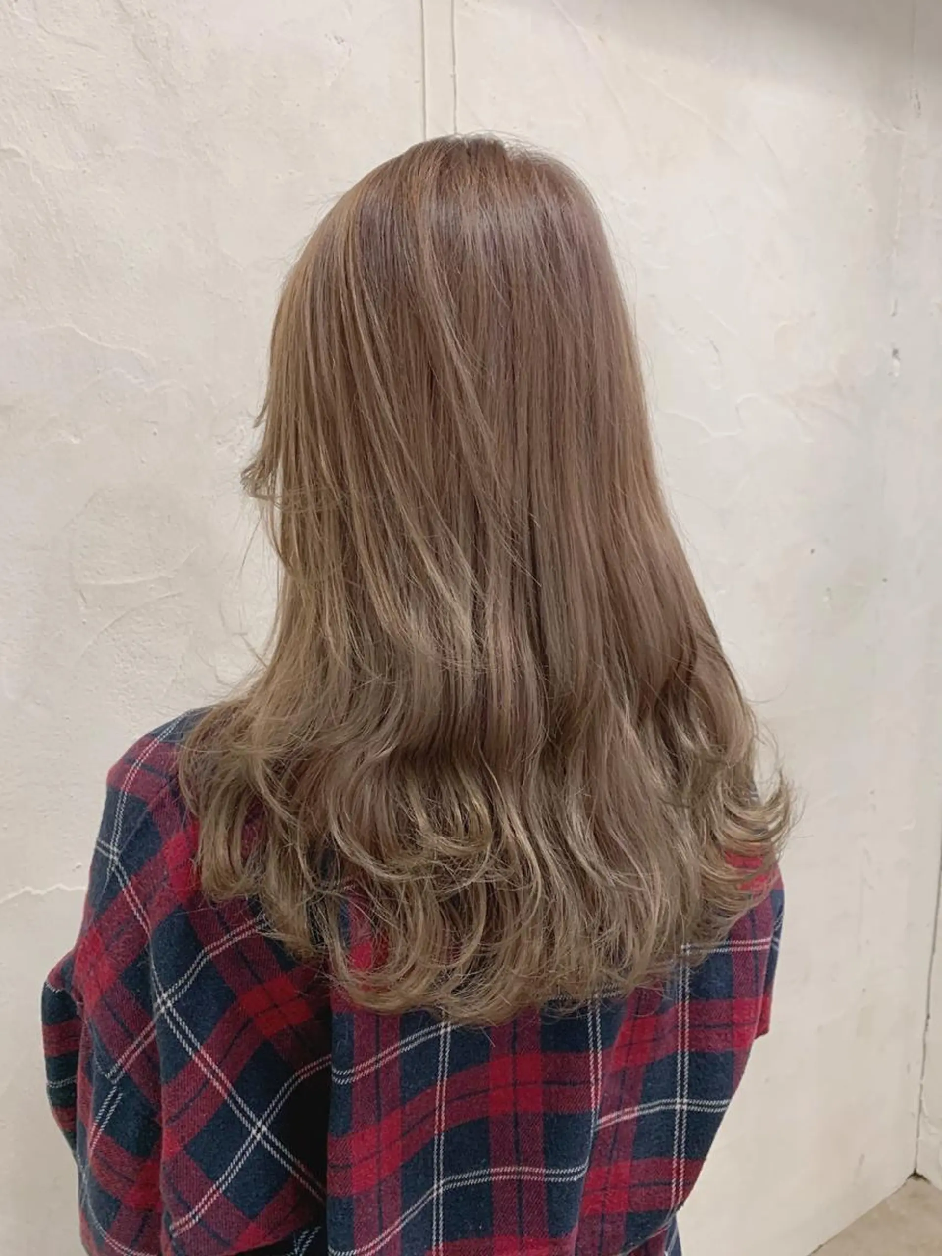 カラー ベージュカラー デザインカラー ハイトーンカラー トリートメント /カラー/NAOKIのヘアスタイル