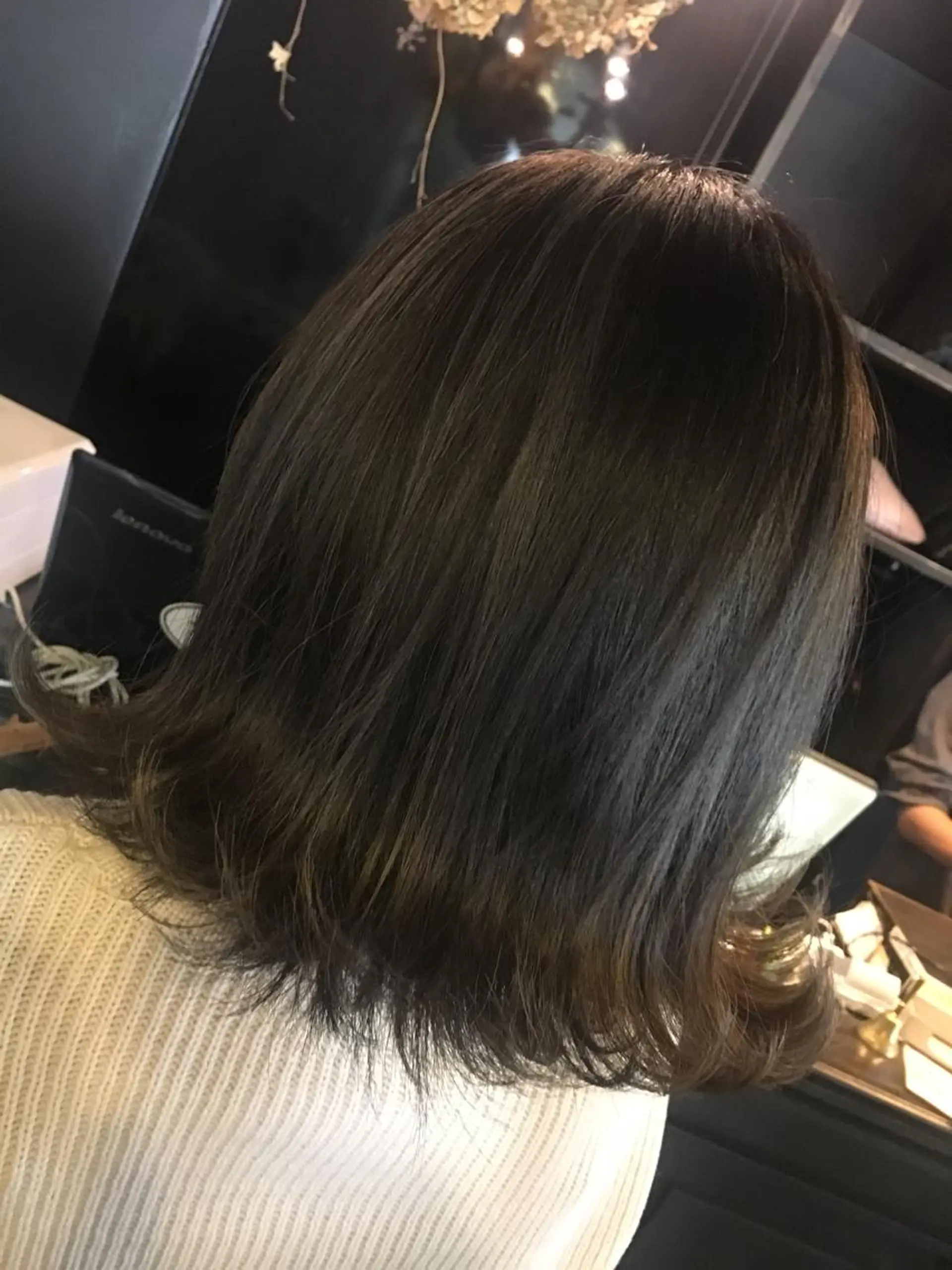 ミディアム カラー ヘアアレンジ グレージュ ハイライトカラー ハイライト カット ヘアカラー トリートメント 吉本 yoshimotoのヘアスタイル