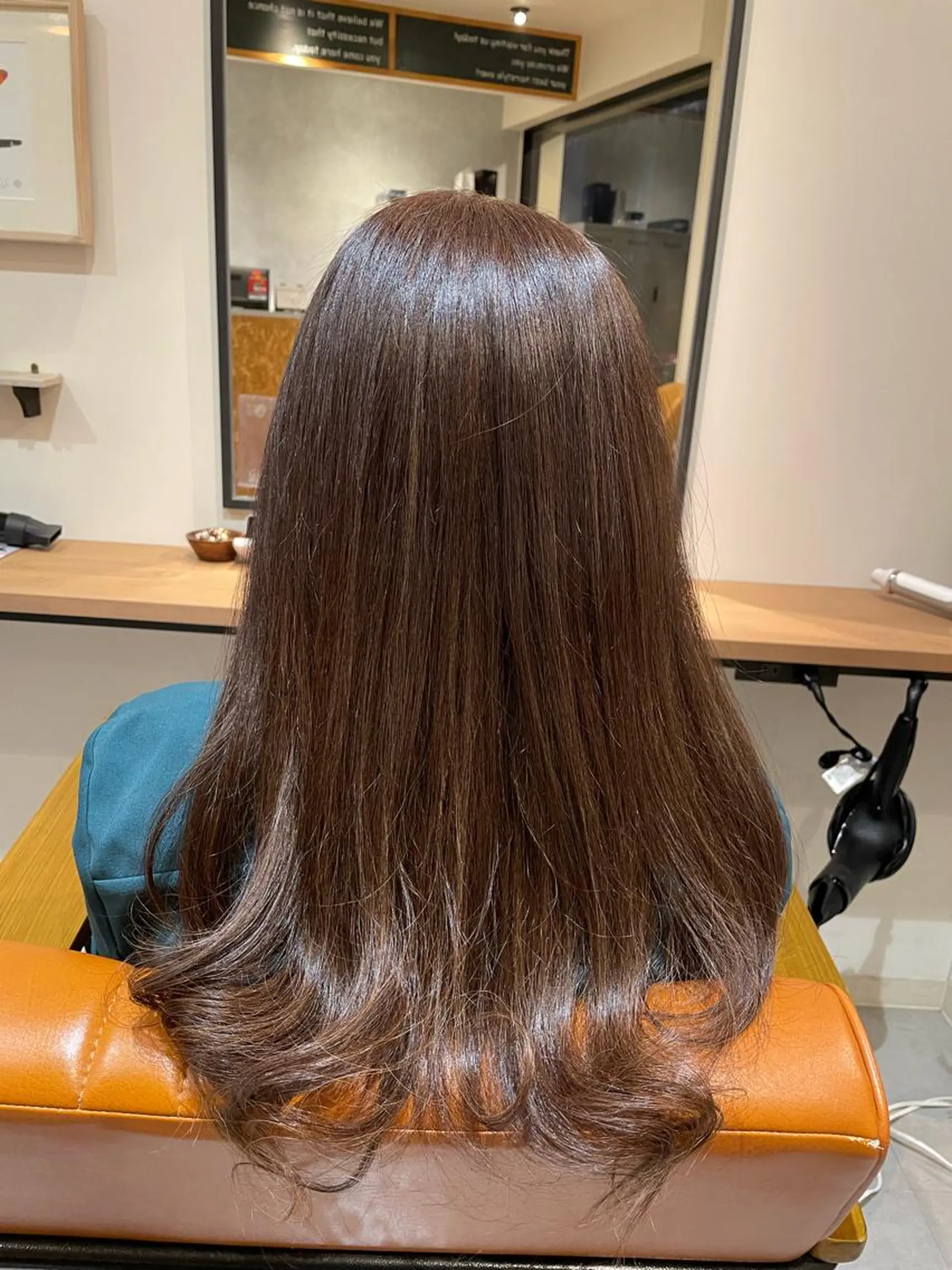 ロング ハイライト ヘアカラー 中田 サヤカのヘアスタイル