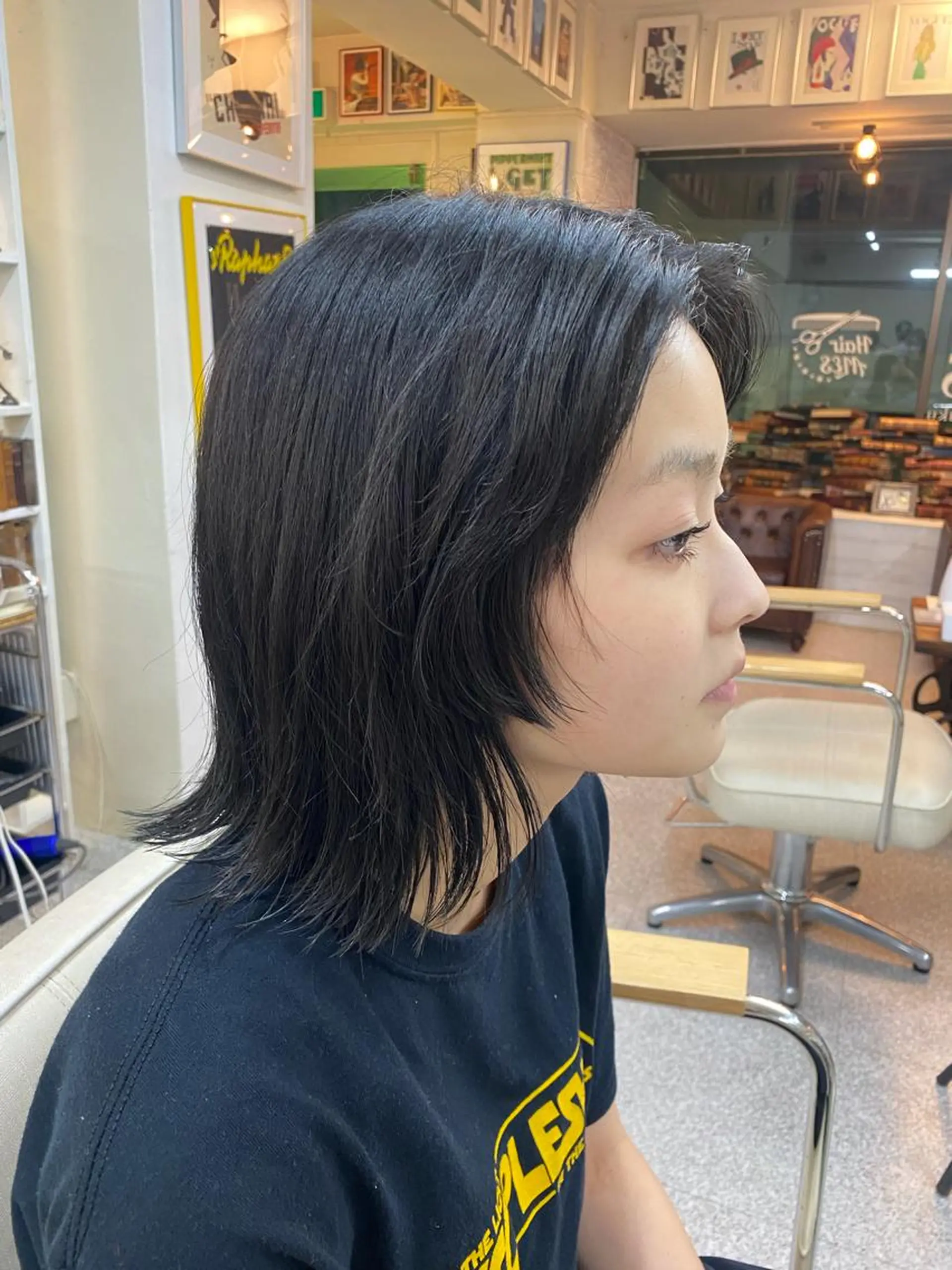 ミディアム カラー エクステ ハイトーン 💭黒崎ハルカのヘアスタイル