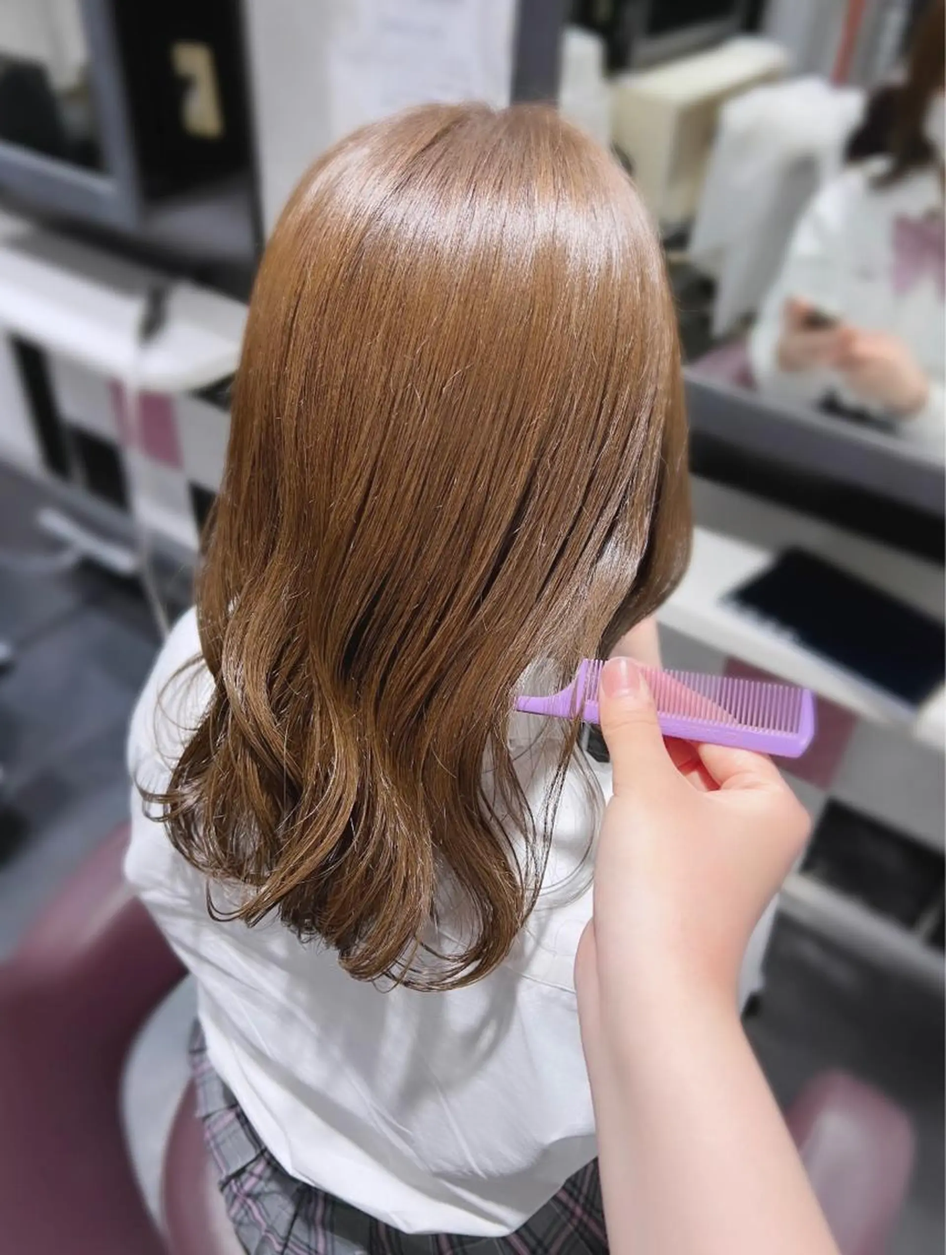 セミロング カラー アッシュ ベージュカラー ブラウンカラー ミルクティーベージュ オリーブアッシュ ヘアカラー トリートメント 韓国ヘア ♡tomimaのヘアスタイル