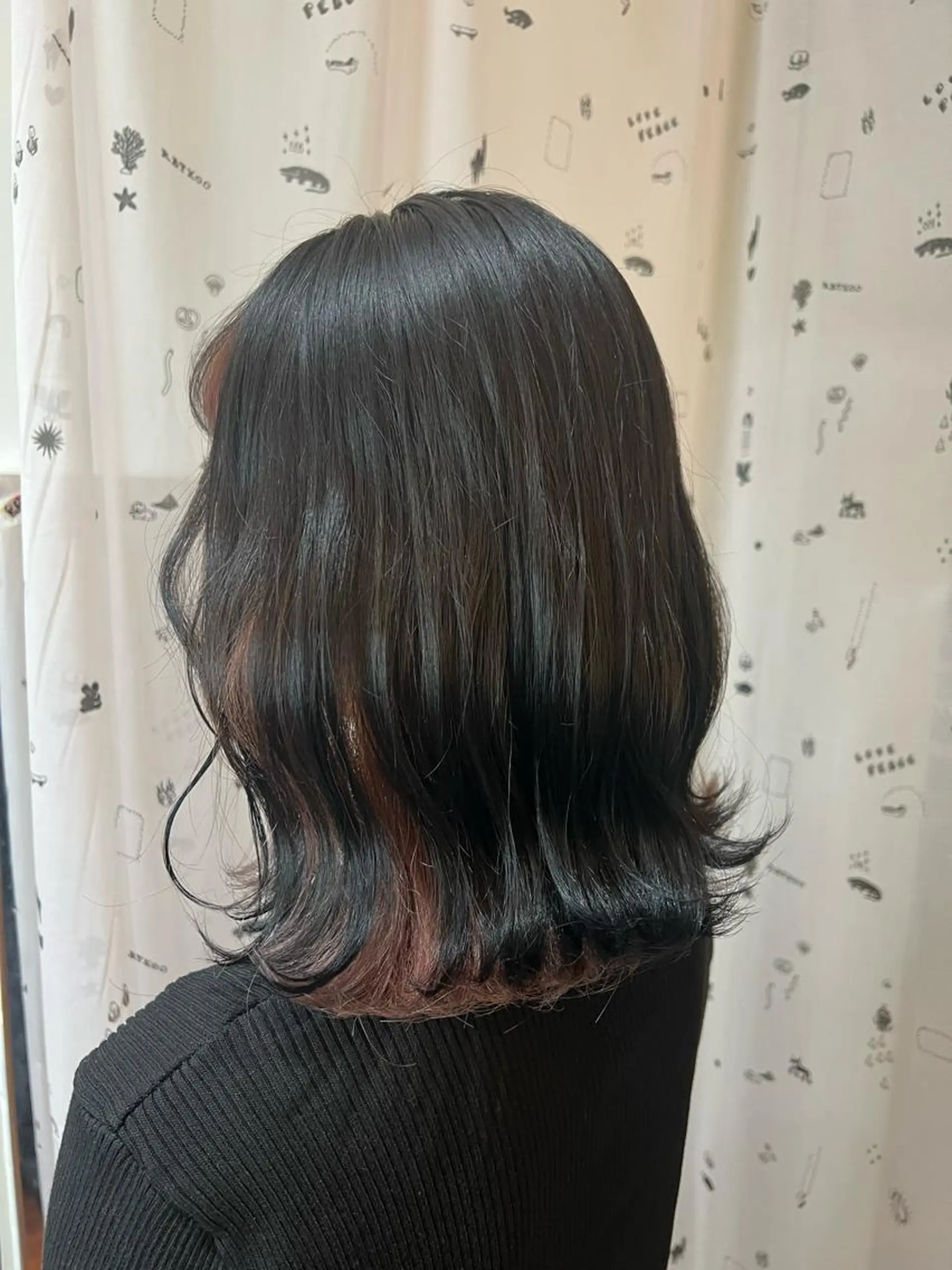 ミディアム カラー ヘアカラー トリートメント haru .のヘアスタイル