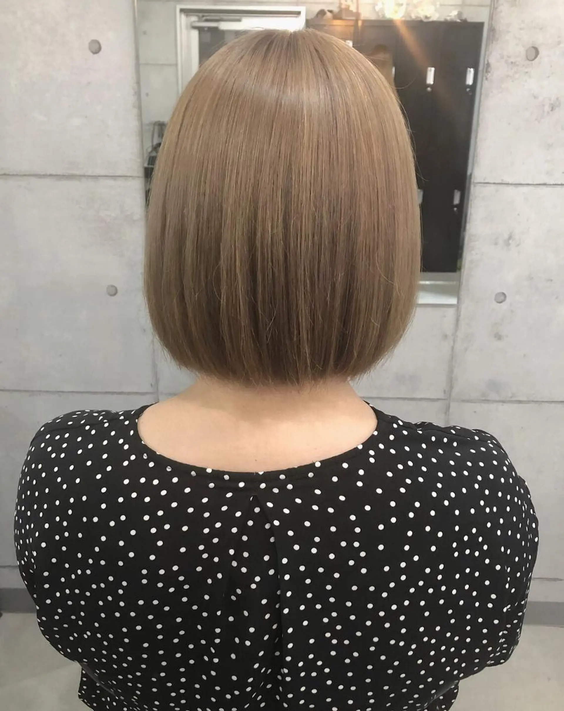 ショート カラー ヘアアレンジ キッズ アディクシーカラー バレイヤージュ ミストバング ベージュカラー 黒髪 髪質改善ケアカラー Eir梅田/中村のヘアスタイル