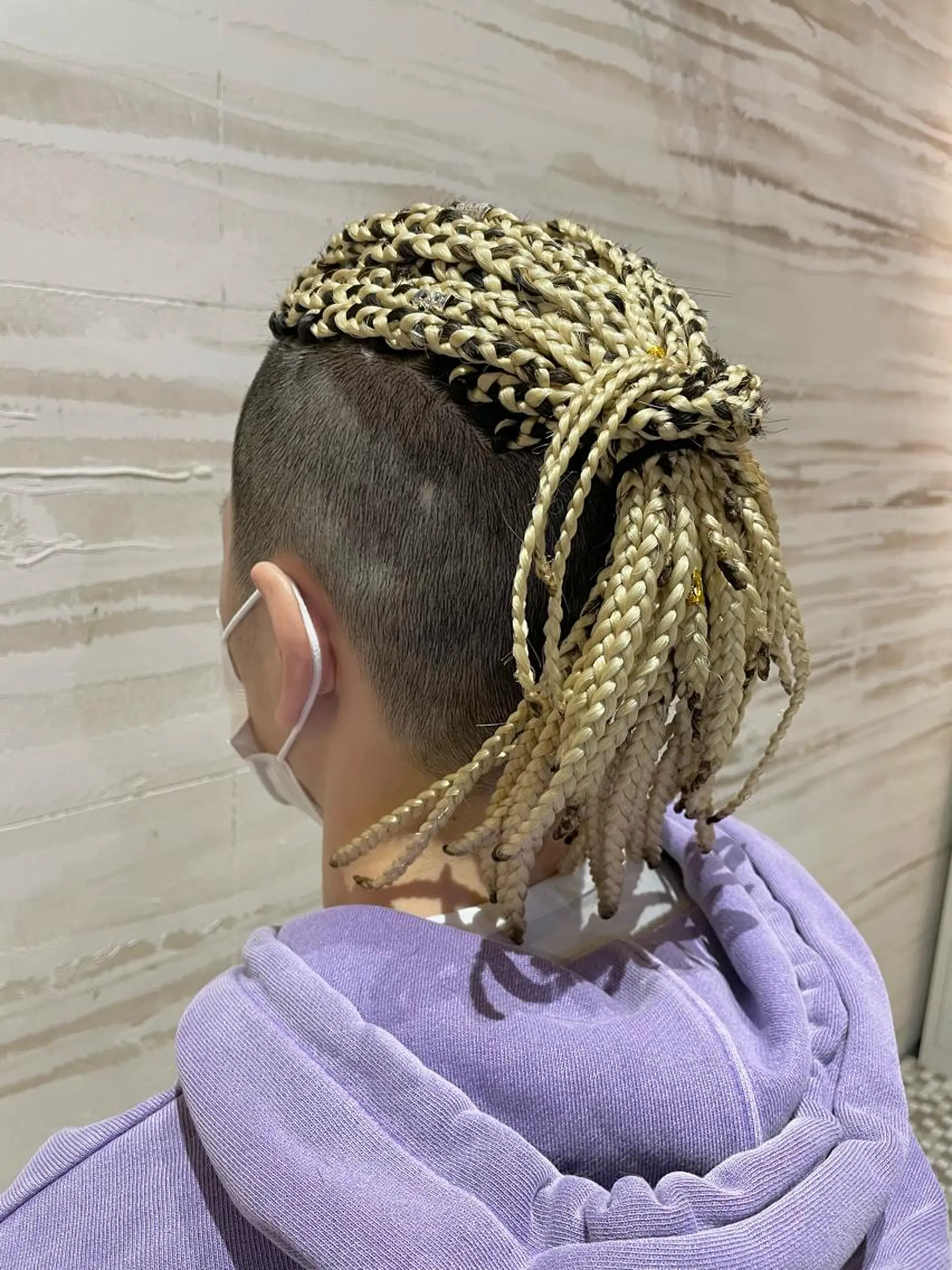 ロング メンズ 刈り上げ エクステ 卒業式のヘアスタイル エクステ Hiro ヒロのヘアスタイル