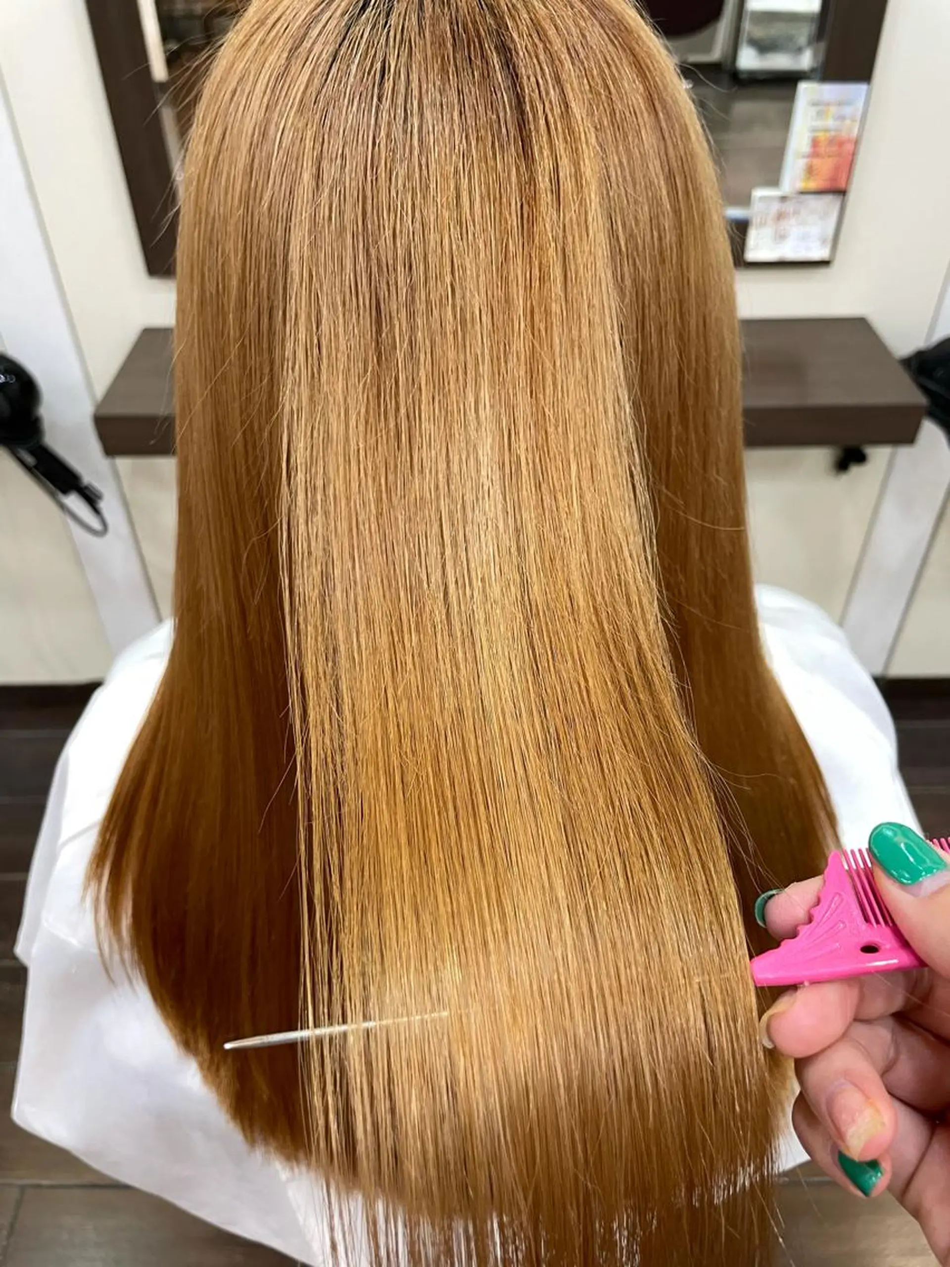 ロング 個性派ネイル 🌼 ハルカ ♡の眉毛・アイブロウイメージ