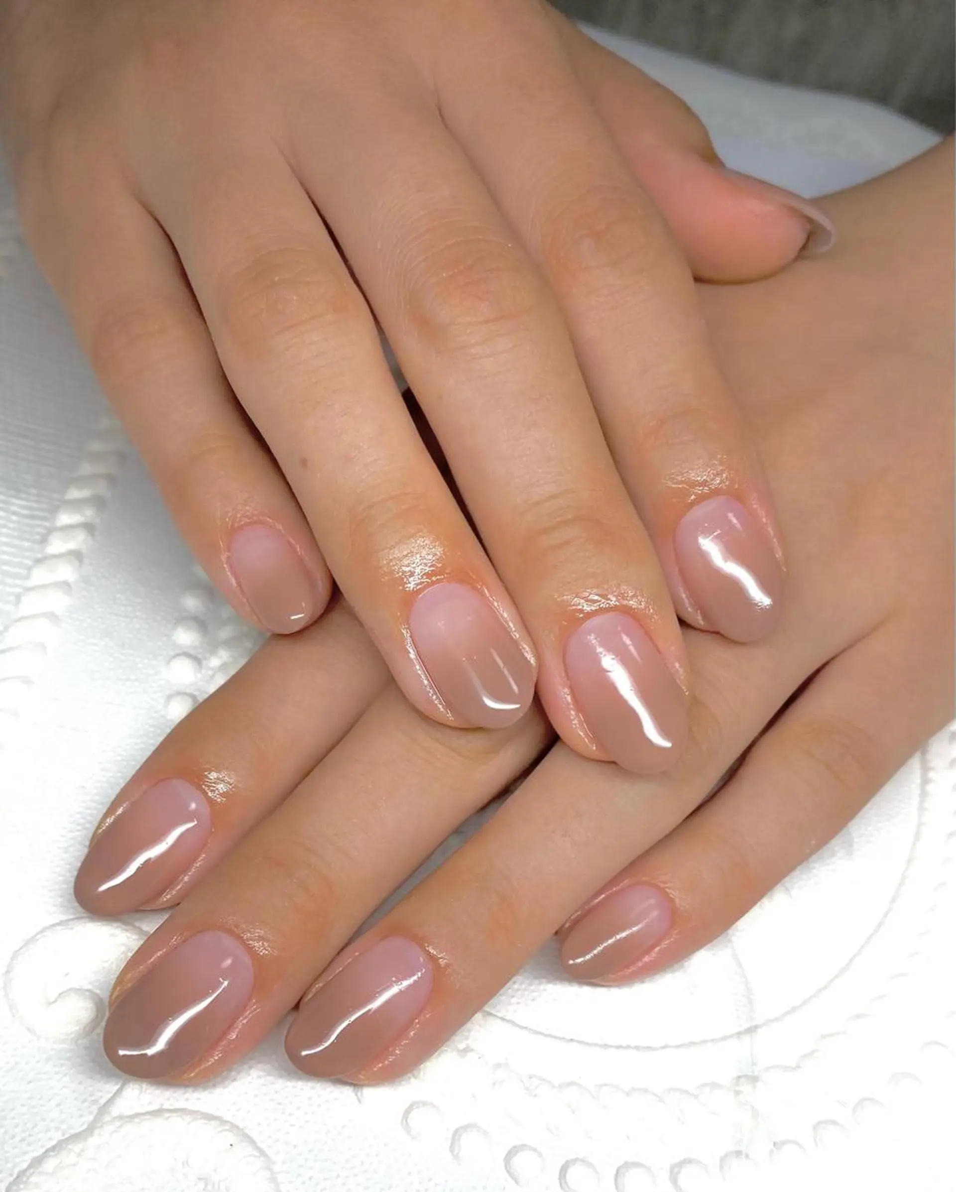 ショート ネイル グラデーション 赤色 ハンドネイル LUNE NAILのその他イメージ