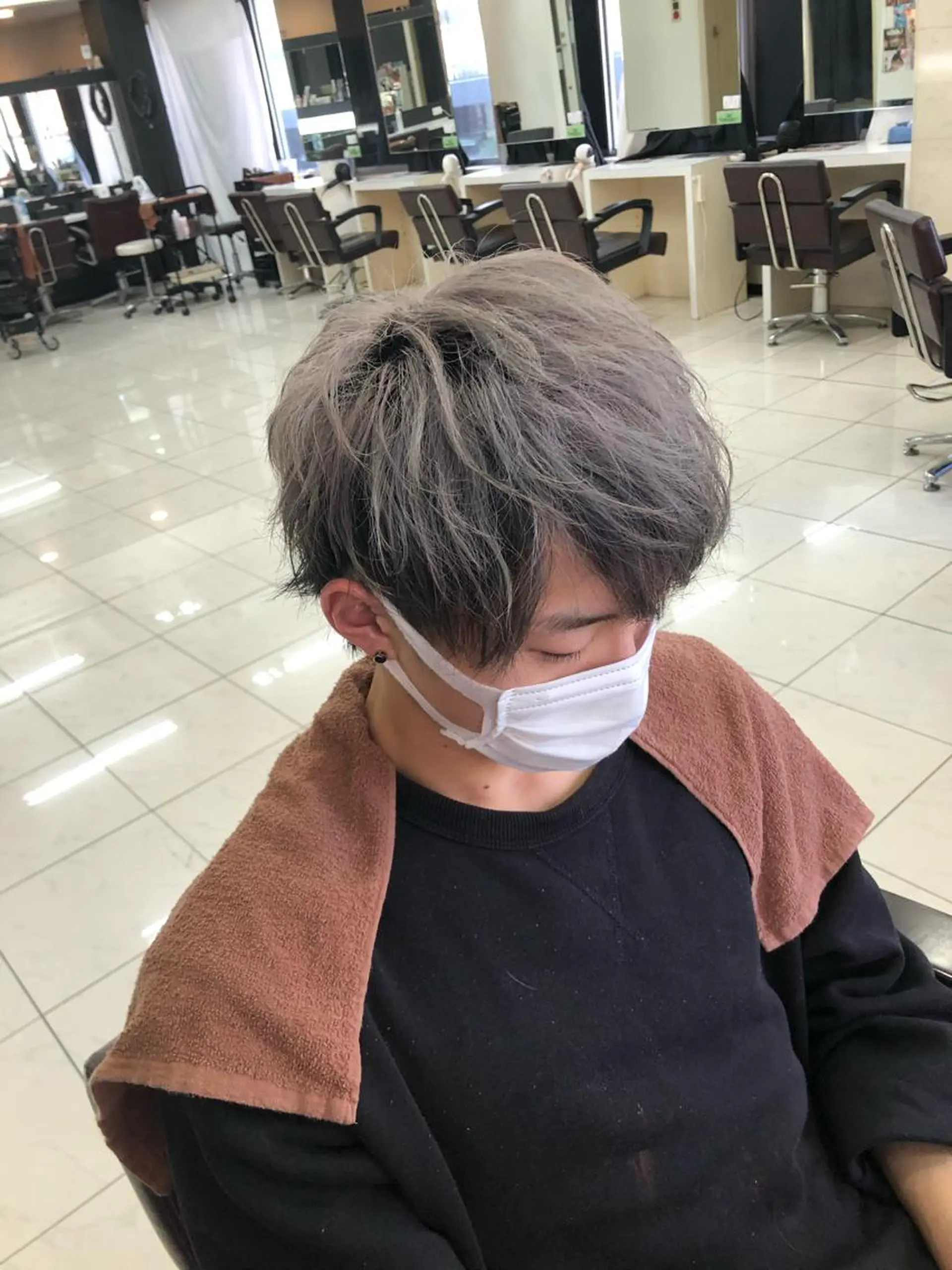 ショート カラー メンズ ダブルカラー ツートーンカラー レイヤーカット 艶髪/西尾 幸樹のヘアスタイル