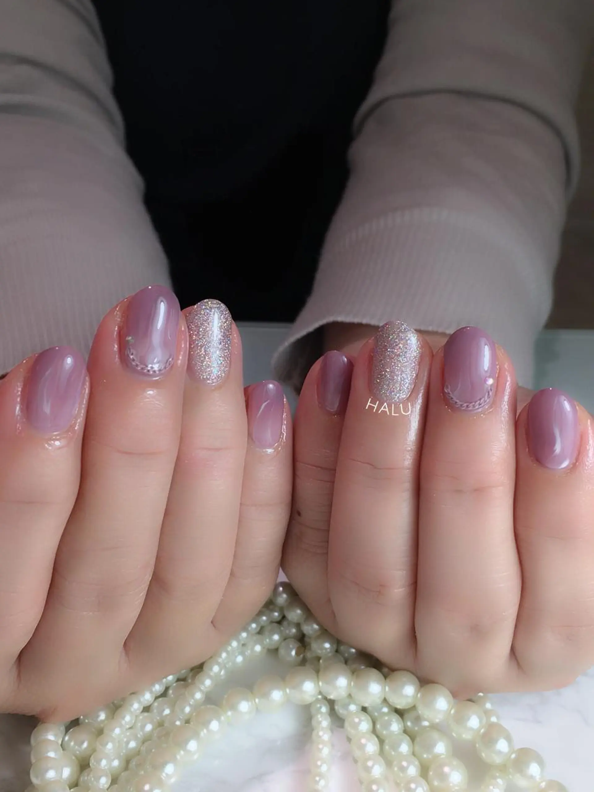 ネイル アートネイル ラメ(グリッター) ニュアンスネイル パープル HALU ハルのネイルデザイン