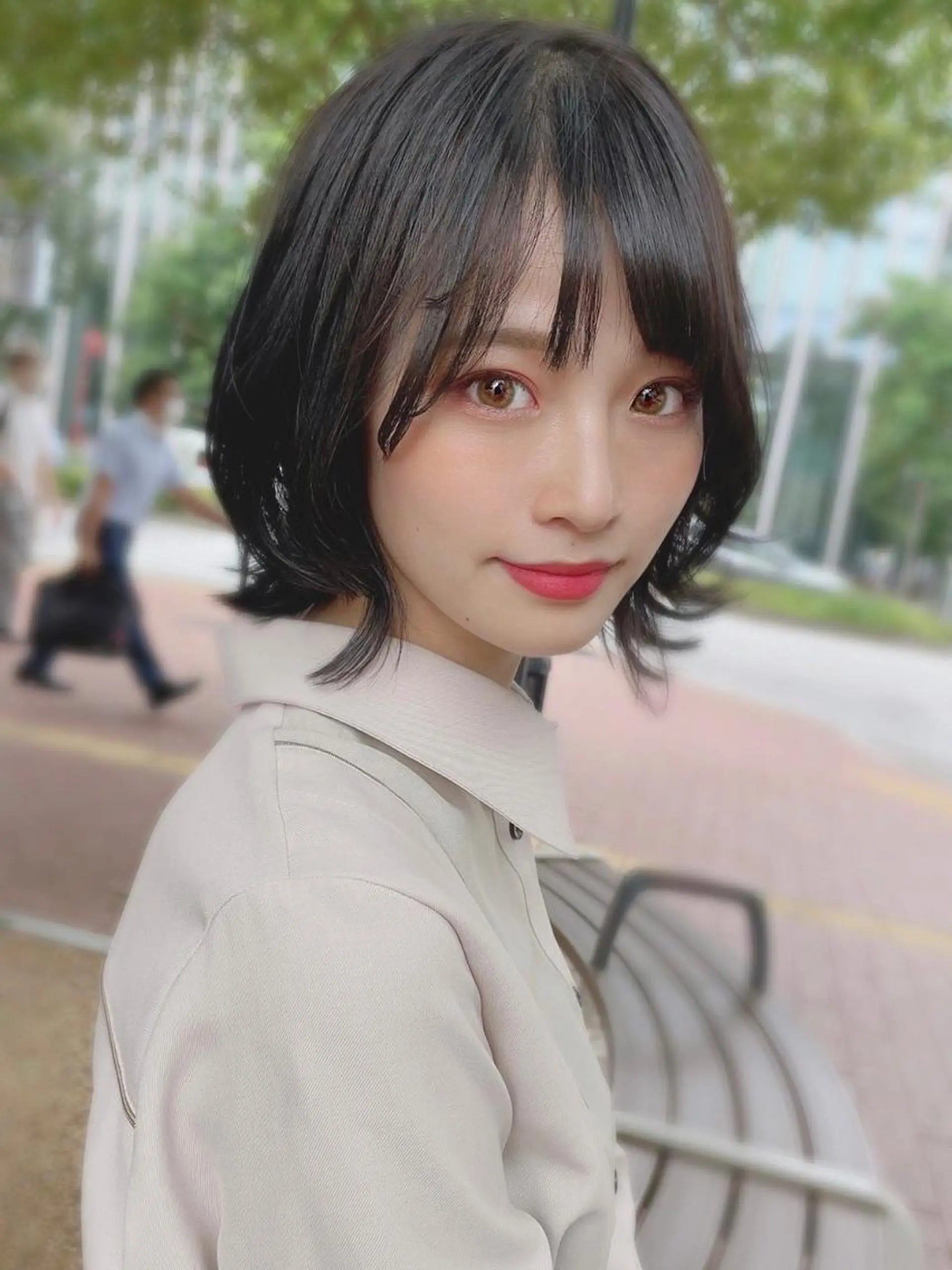 ミディアム アッシュ エギョモリ フレンチガーリー 髪質改善 韓国風ヘア 公式 Ease by amble luxeのヘアスタイル