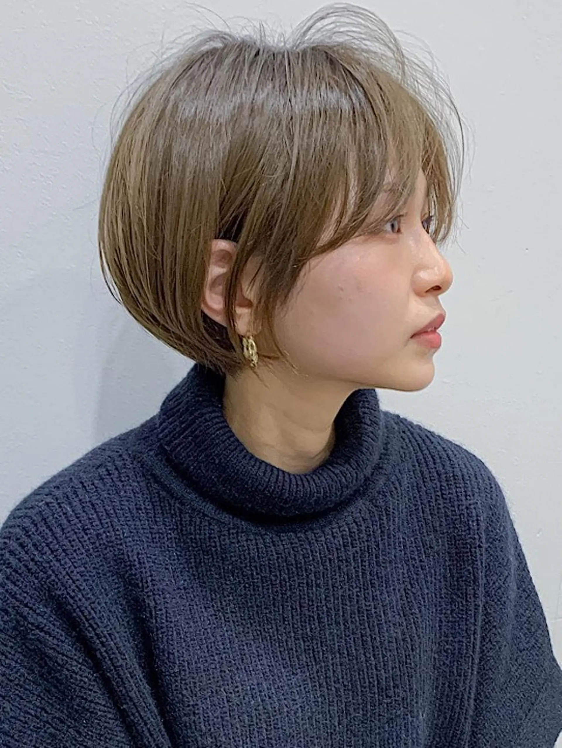 ショート カラー AFLOAT TOKYOのヘアスタイル