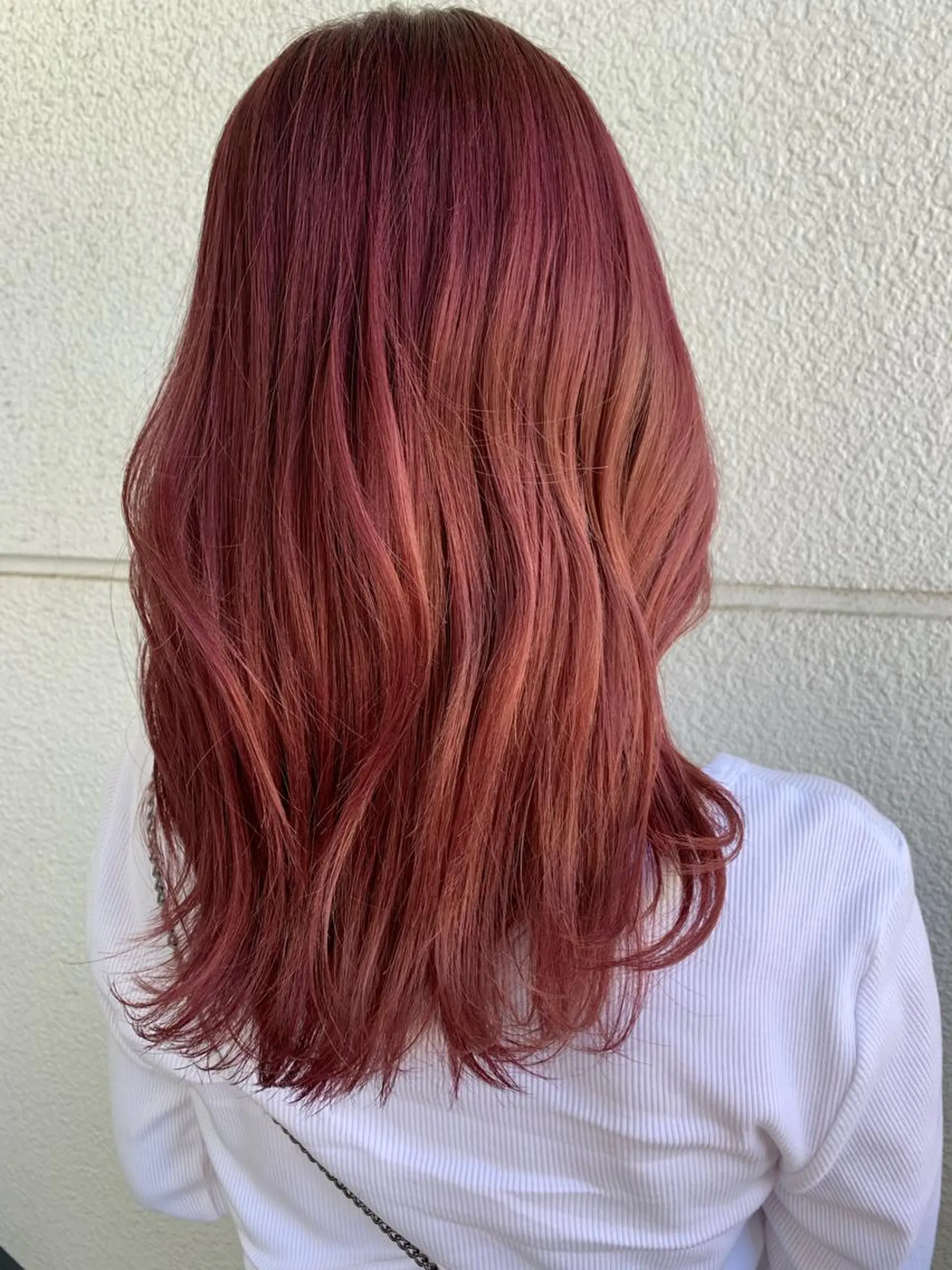 セミロング grace by afloat所属・平尾 樹里のヘアスタイル