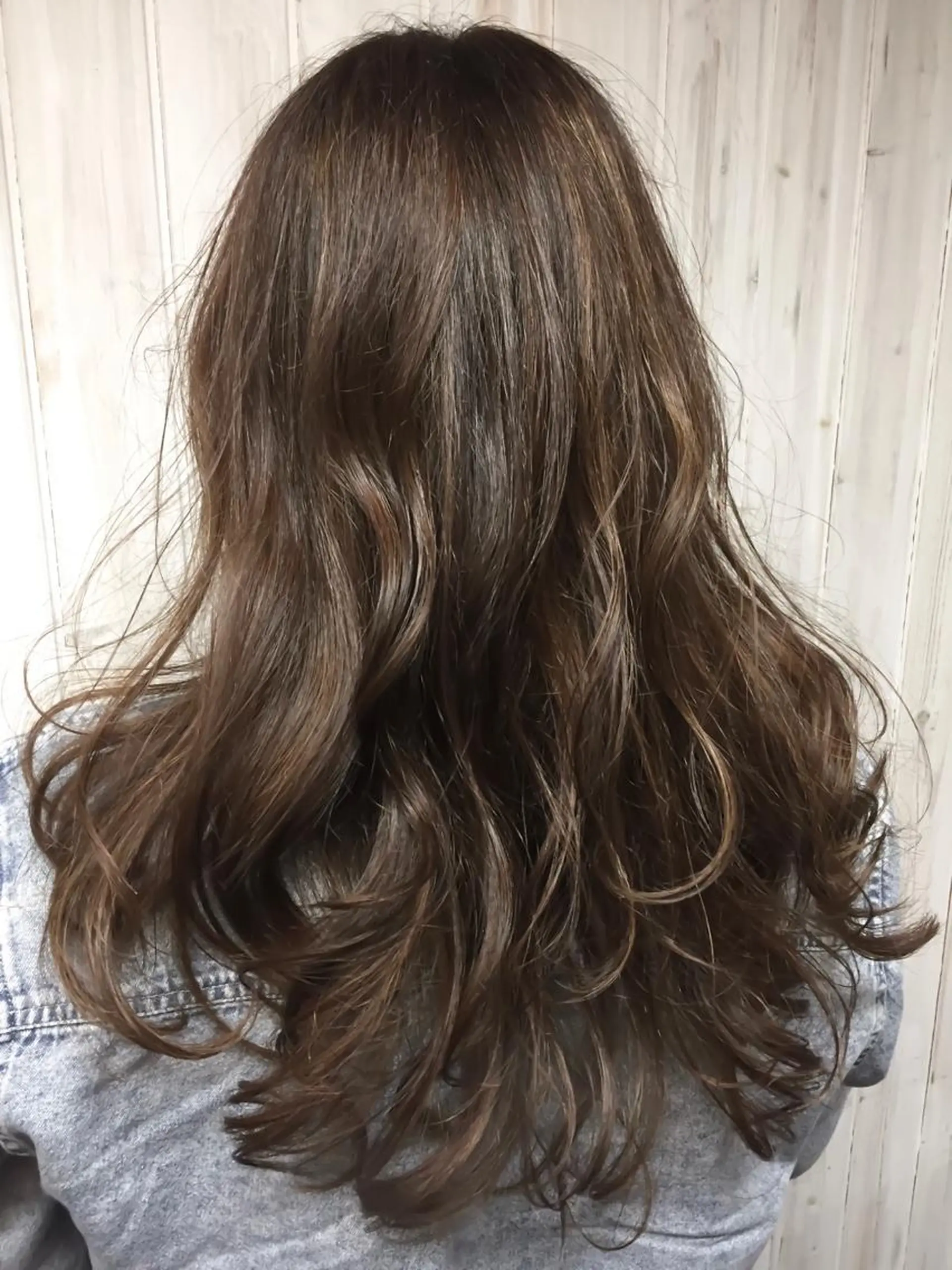 ロング カラー 吉祥寺aivee 若手注目スタッフのヘアスタイル