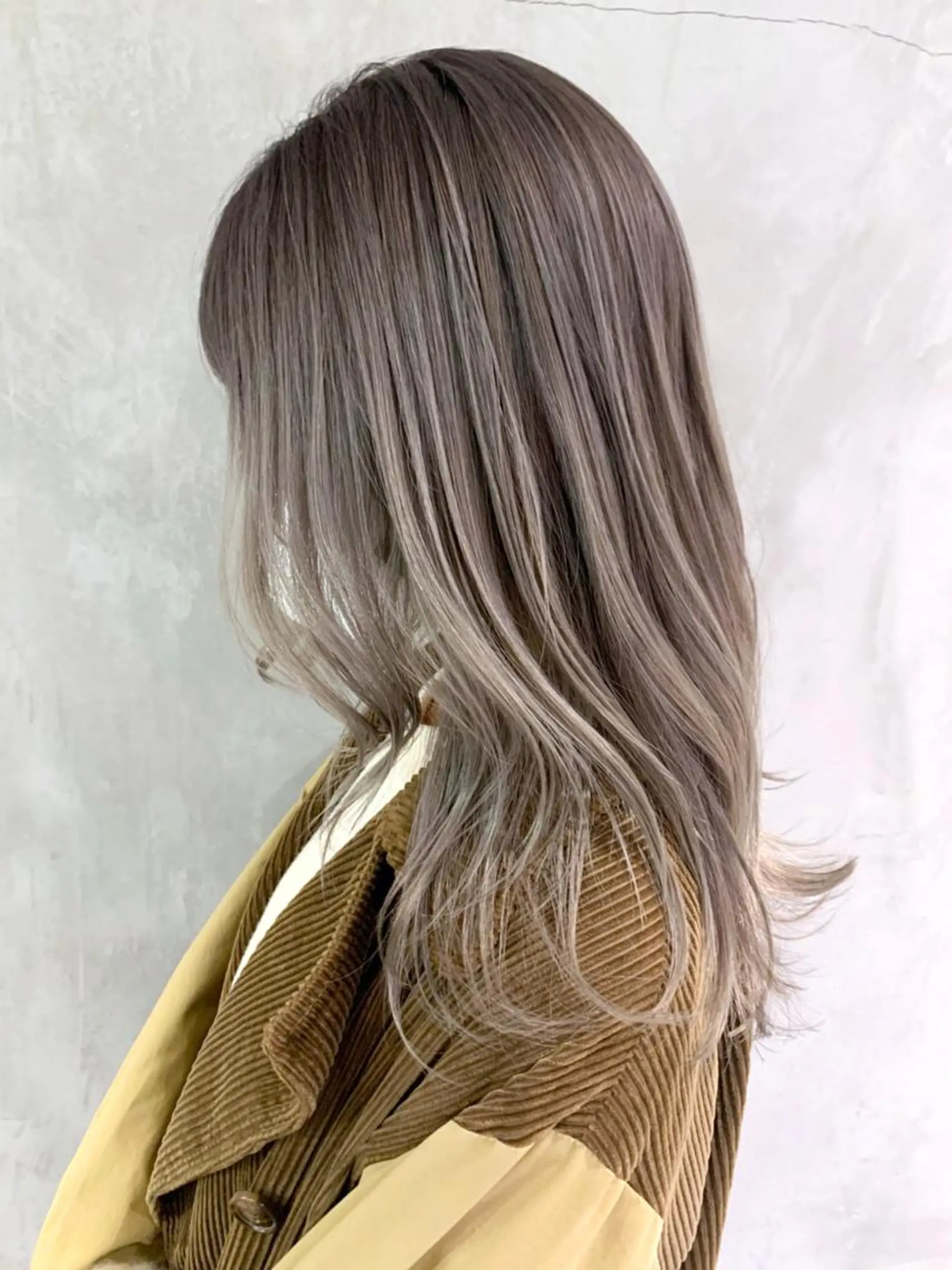 ロング カラー パーマ ヘアアレンジ グレージュ ITbyALBUM 藤沢店のヘアスタイル