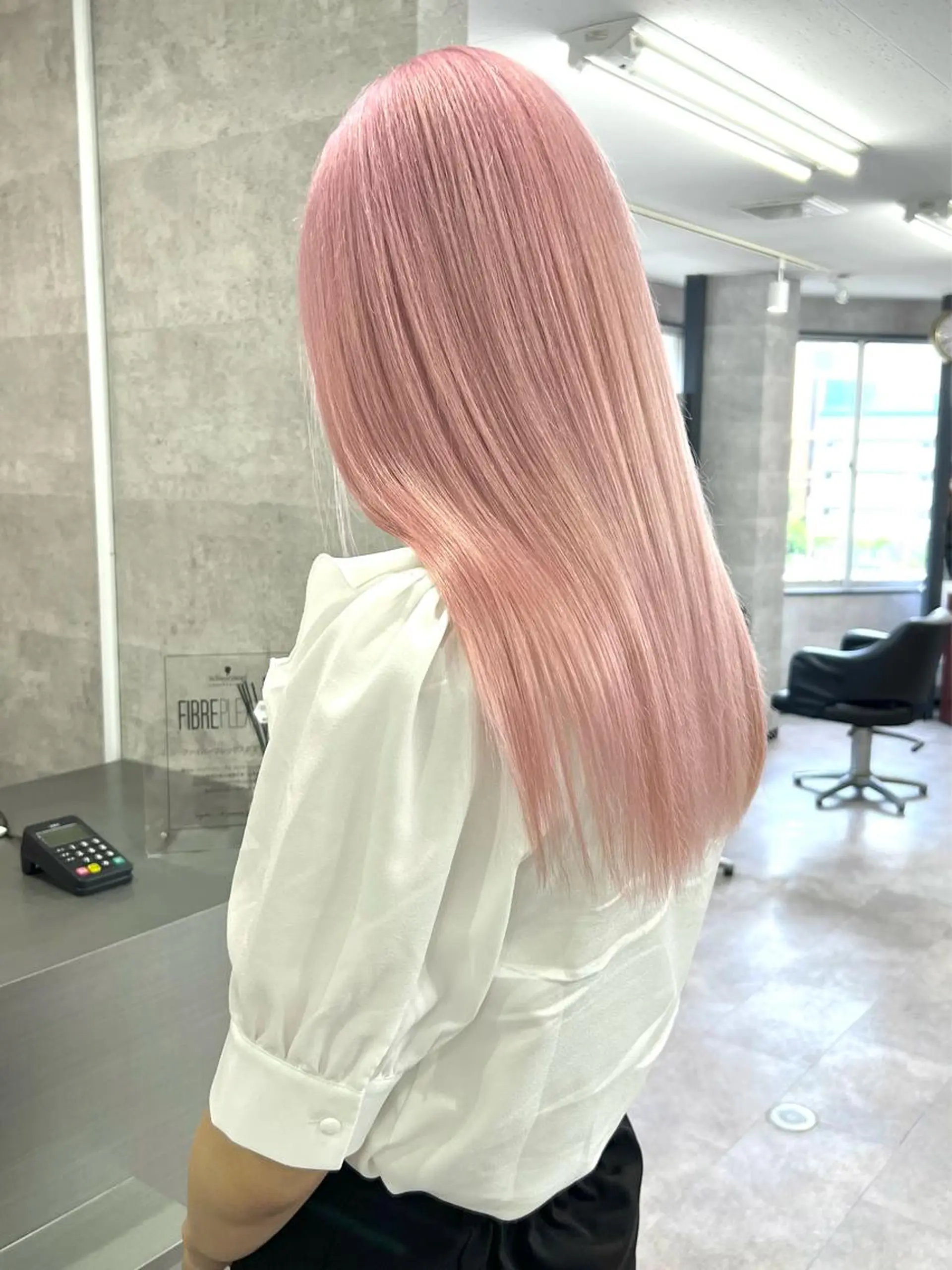 ロング 艶髪ハイトーンカラー ☆MASAのヘアスタイル