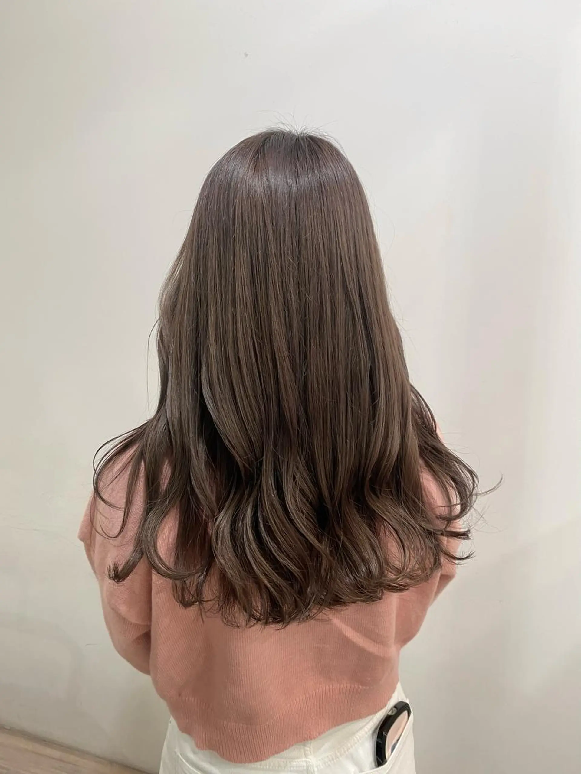 ロング カラー グレージュ ラベンダーカラー ラベンダーグレージュ ラベンダーグレー たなか もえなのヘアスタイル