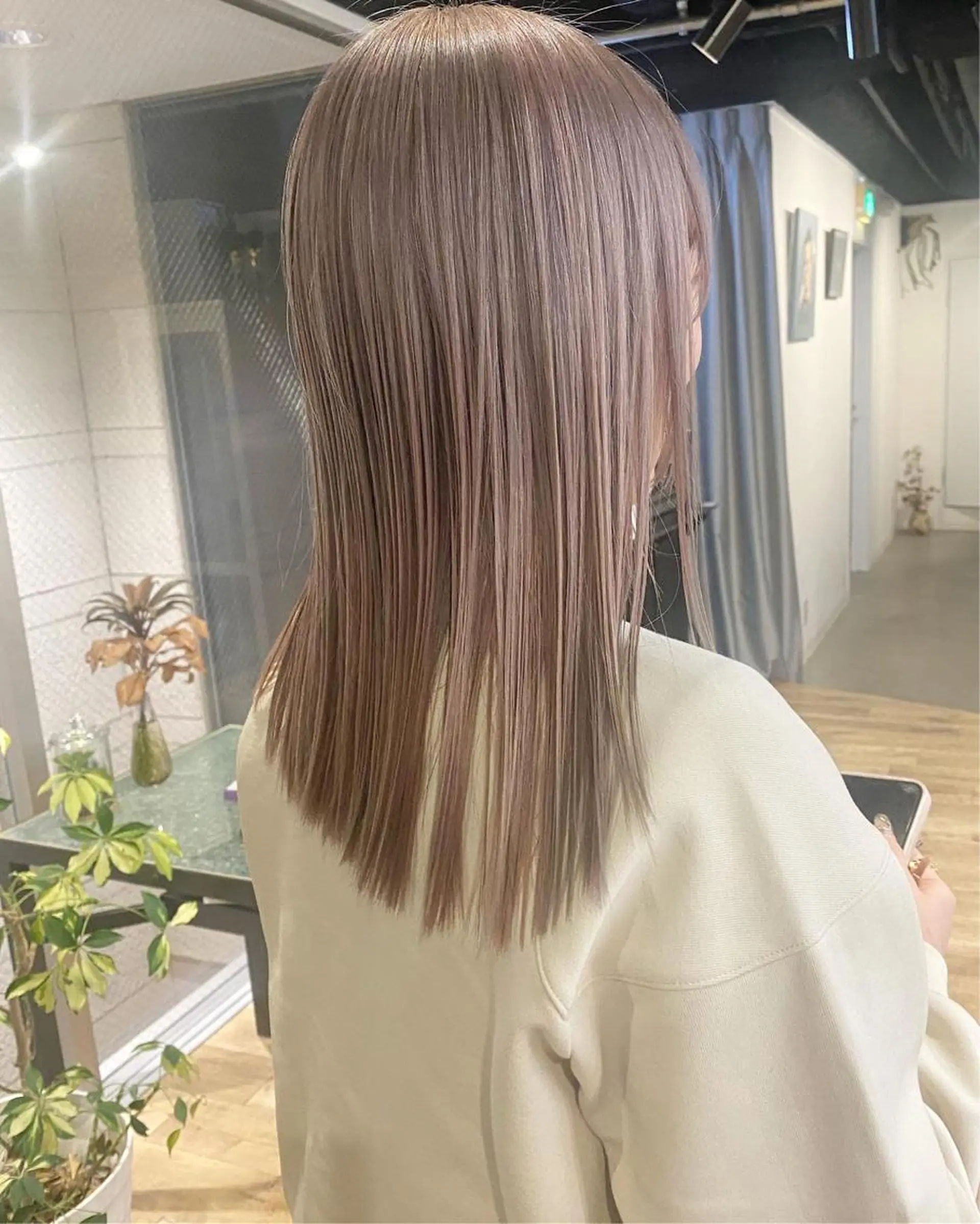 セミロング カラー ヘアアレンジ ブリーチ ピンクカラー パープルカラー 撮影モデル募集 🦋soemikaのヘアスタイル