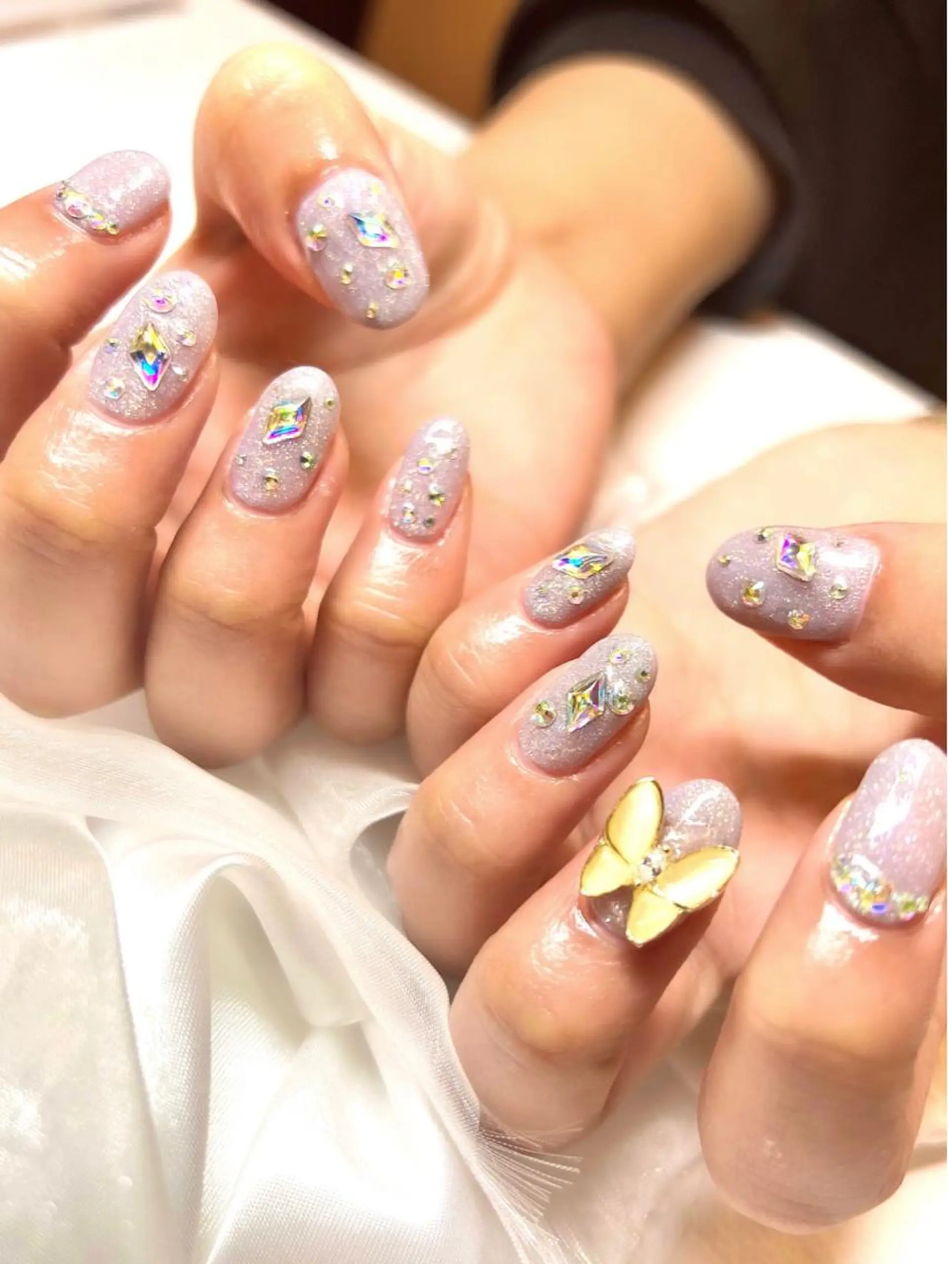 ネイル アートネイル オーロラネイル ジェルネイル 韓国ネイル ロングネイル ハンドネイル clover nailのネイルデザイン