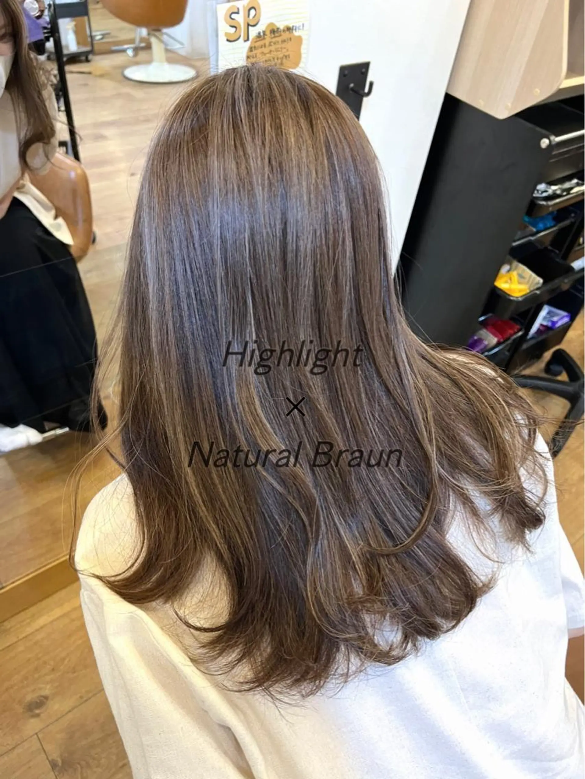 ロング カラー 艶ハイトーン‪‪🔆 ️️️安座間 希のヘアスタイル