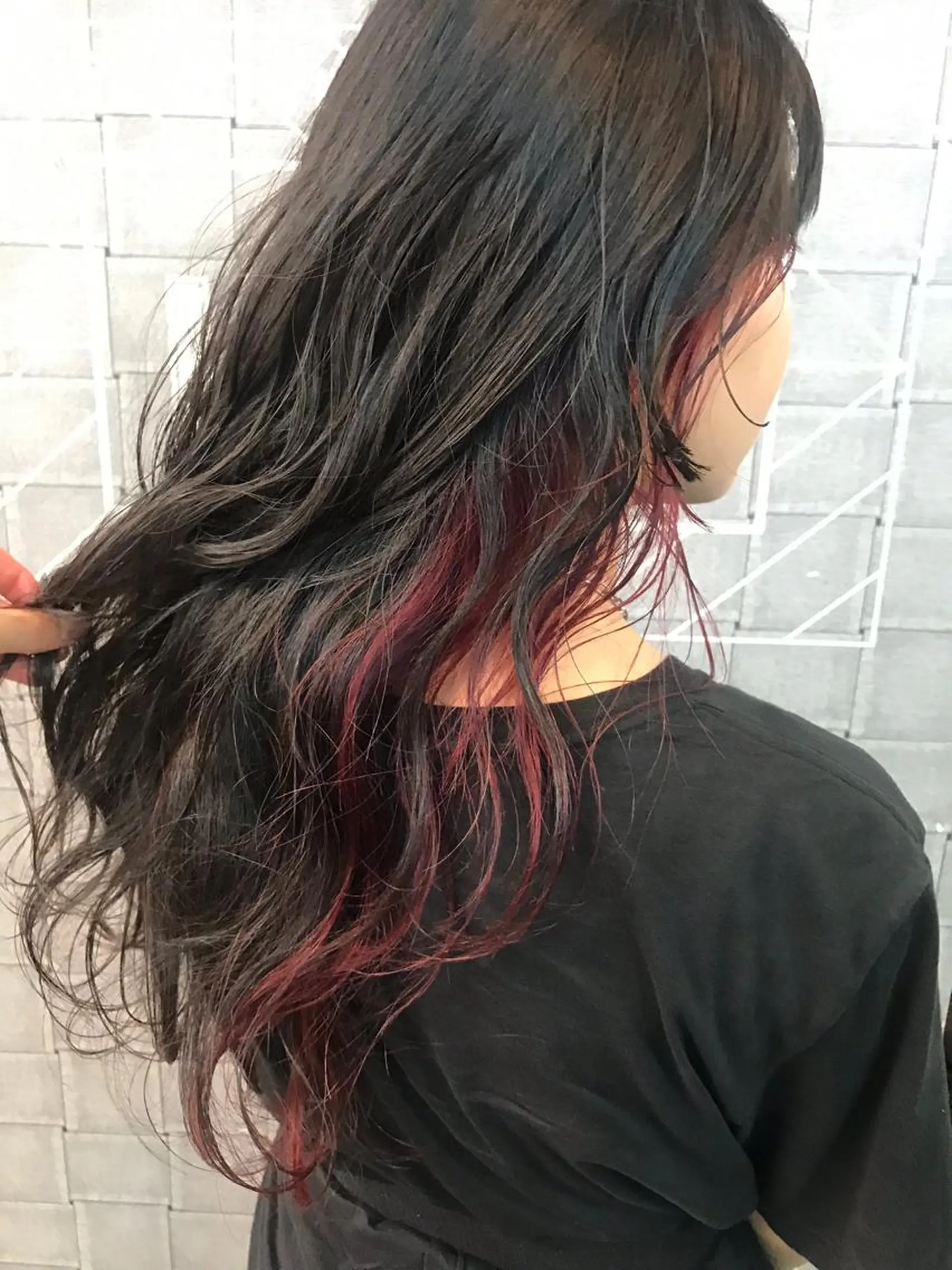 ロング カラー インナーカラー DopeLIT モデル募集中のヘアスタイル