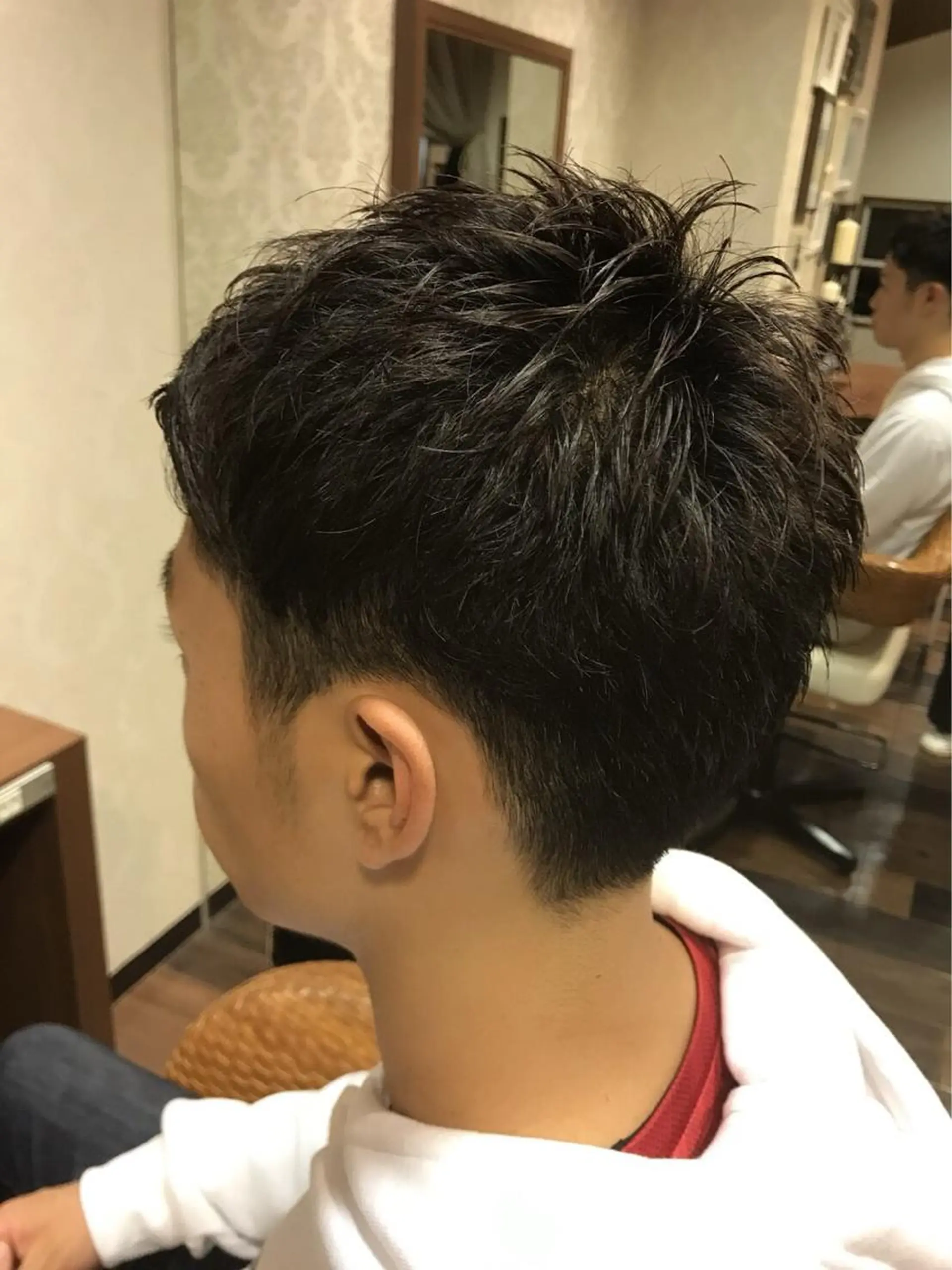 ショート メンズ 新井 友菜のヘアスタイル
