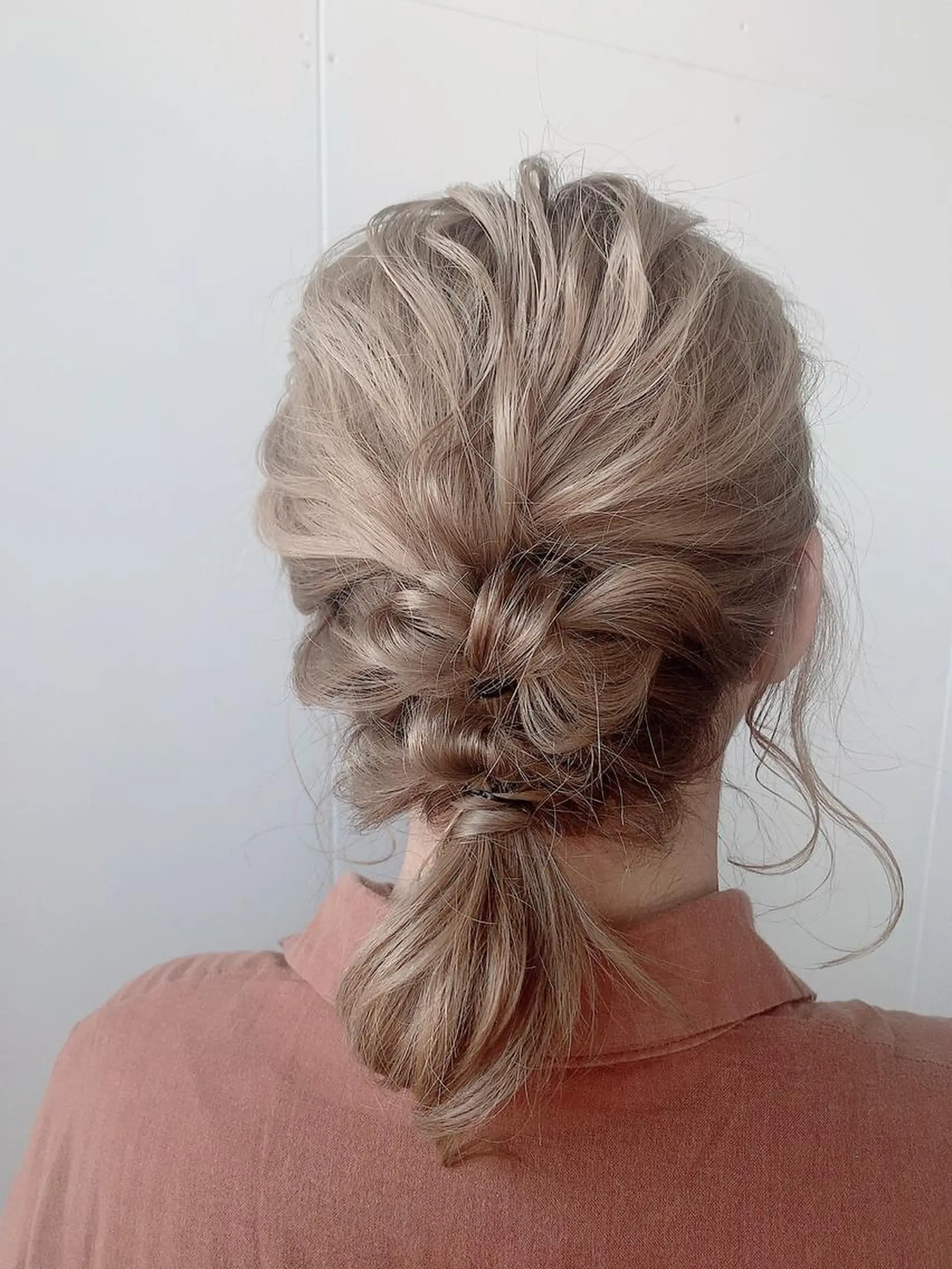 ミディアム ヘアアレンジ RINKA 琳茄のヘアスタイル