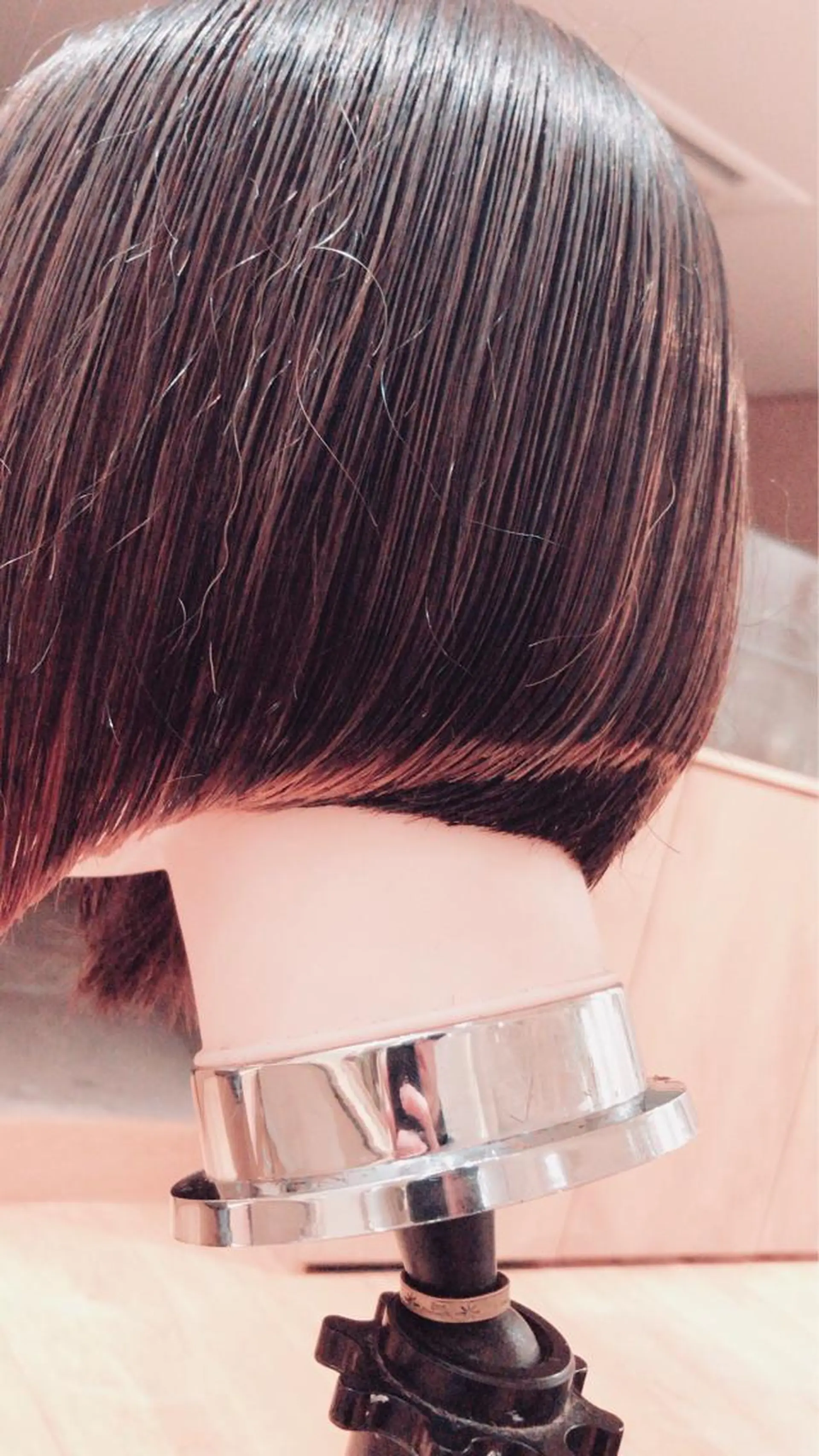 ショート カラー オレンジ ボブ 森 海のヘアスタイル