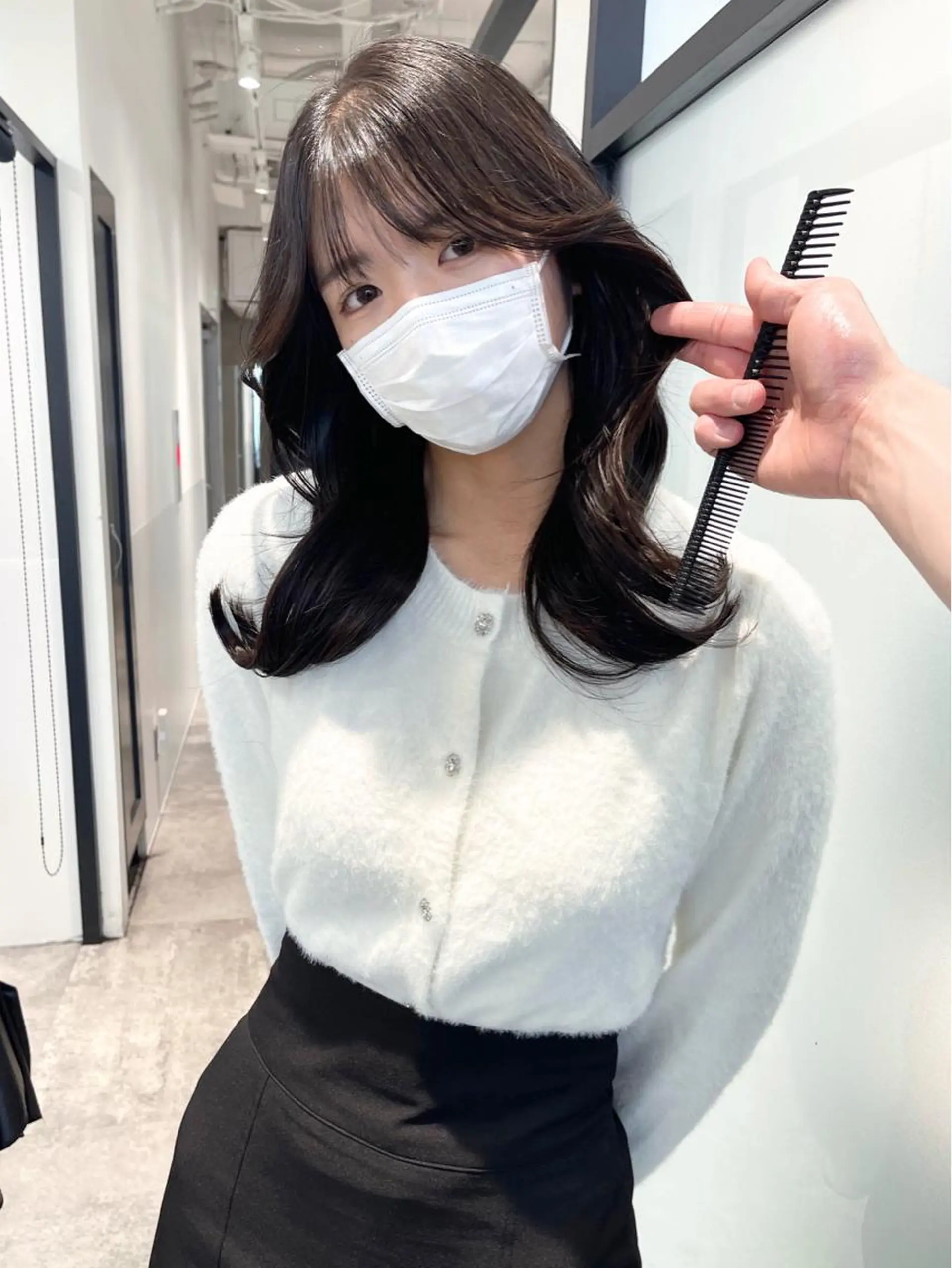 セミロング くびれヘア レイヤーカット カット ヘアカラー トリートメント 韓国レイヤーカット 髪質改善▫️水野有真のヘアスタイル