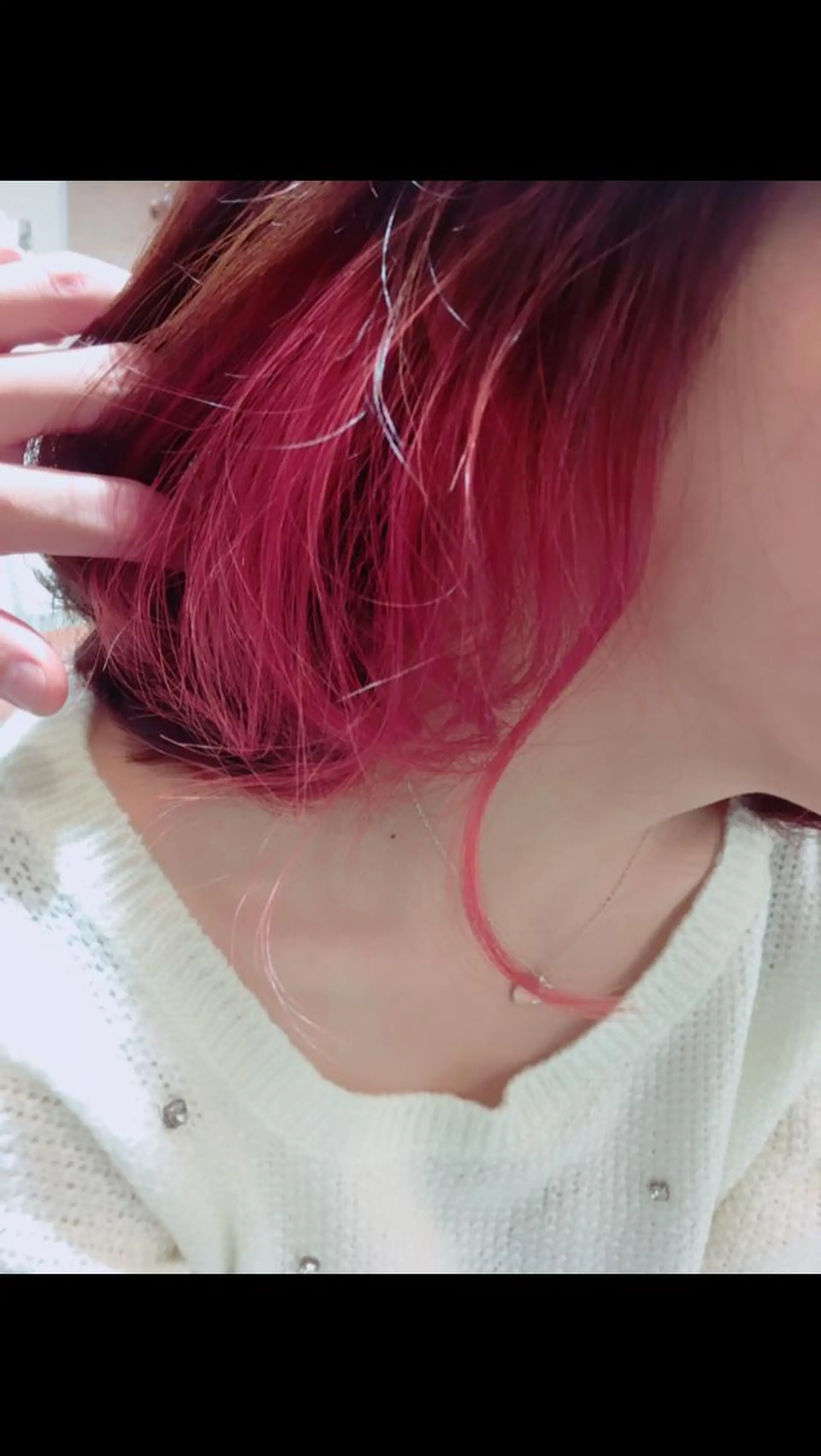 ミディアム カラー デザインカラー インナーカラー レッドカラー ボブ 中本 勝彦のヘアスタイル