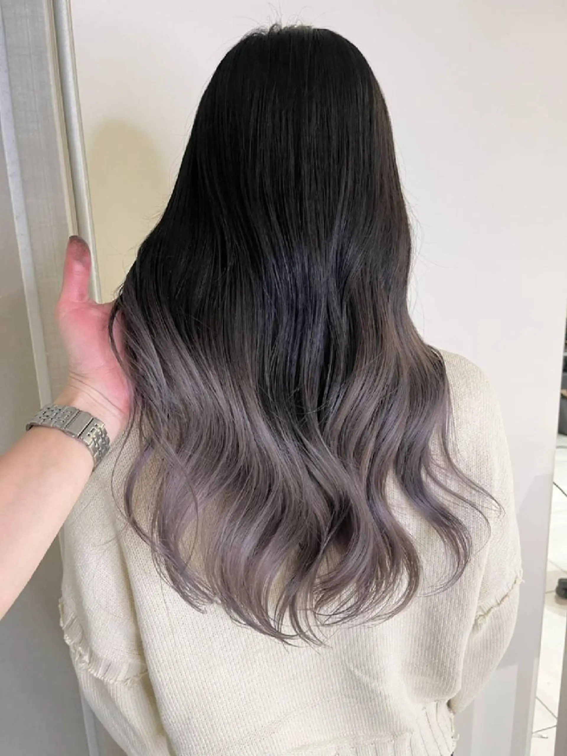 ロング ✴️Siesta✴️ 髪質改善艶カラーのヘアスタイル