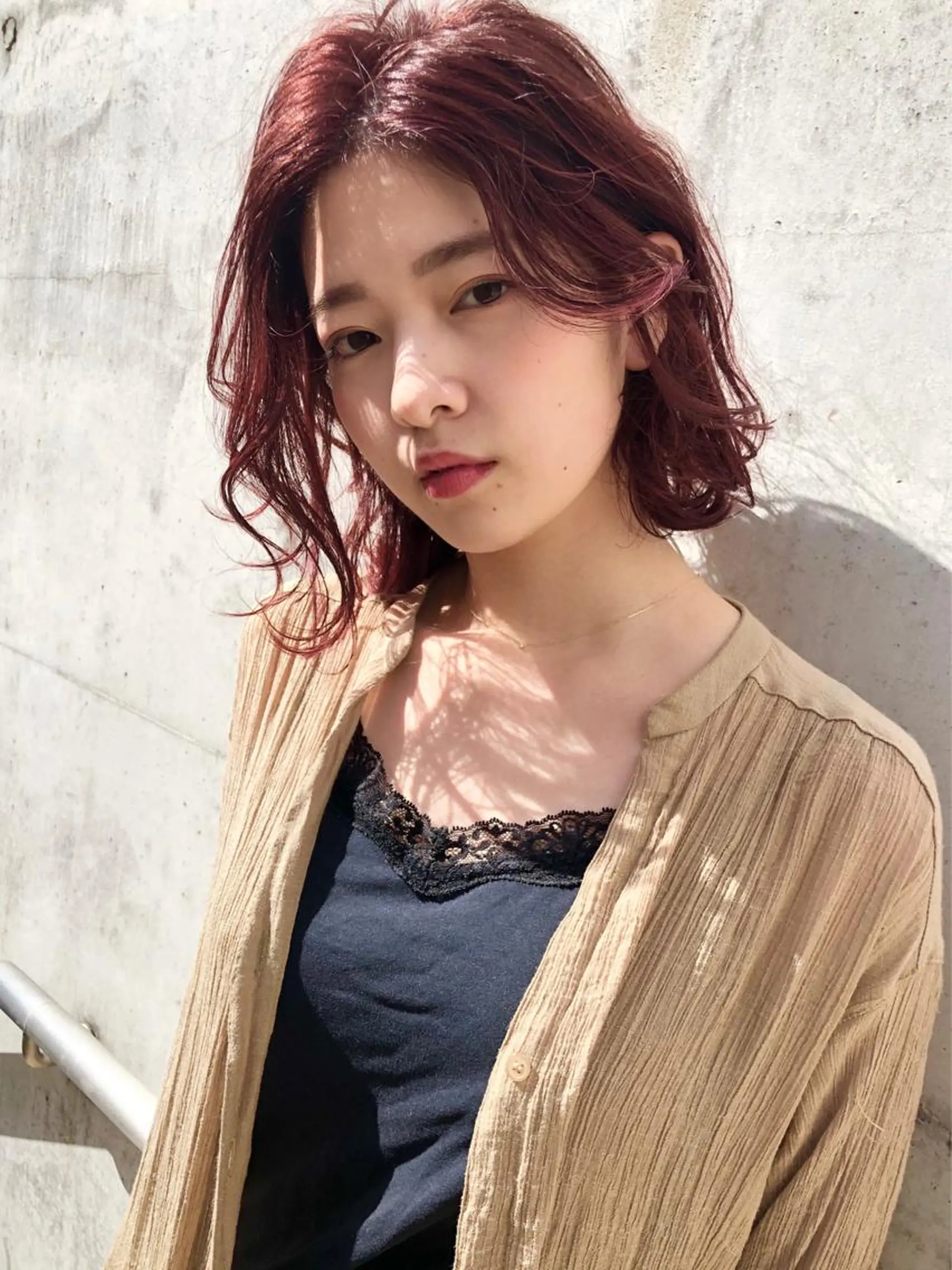 ミディアム カラー ブリーチ ボルドーカラー カット ヘアカラー トリートメント kazuki iconのヘアスタイル