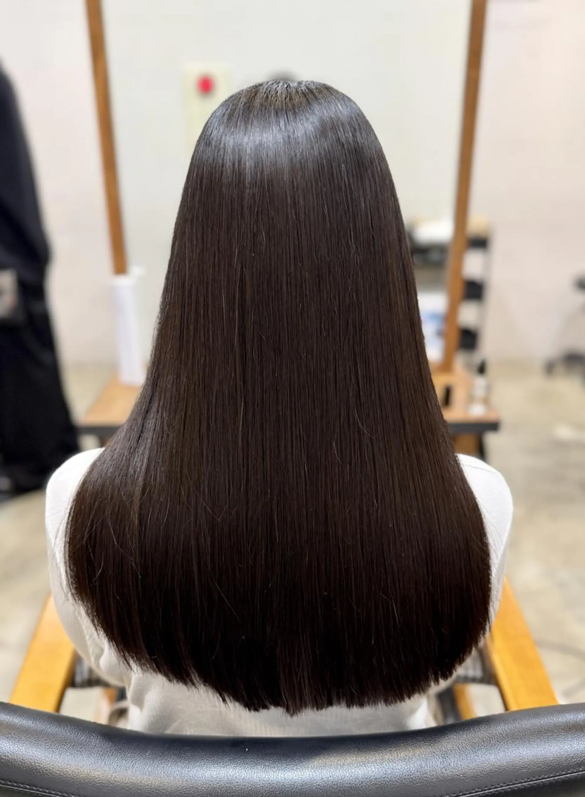 ロング 縮毛矯正 ブリーチなし透明感 カラー✨横山 佳希のヘアスタイル