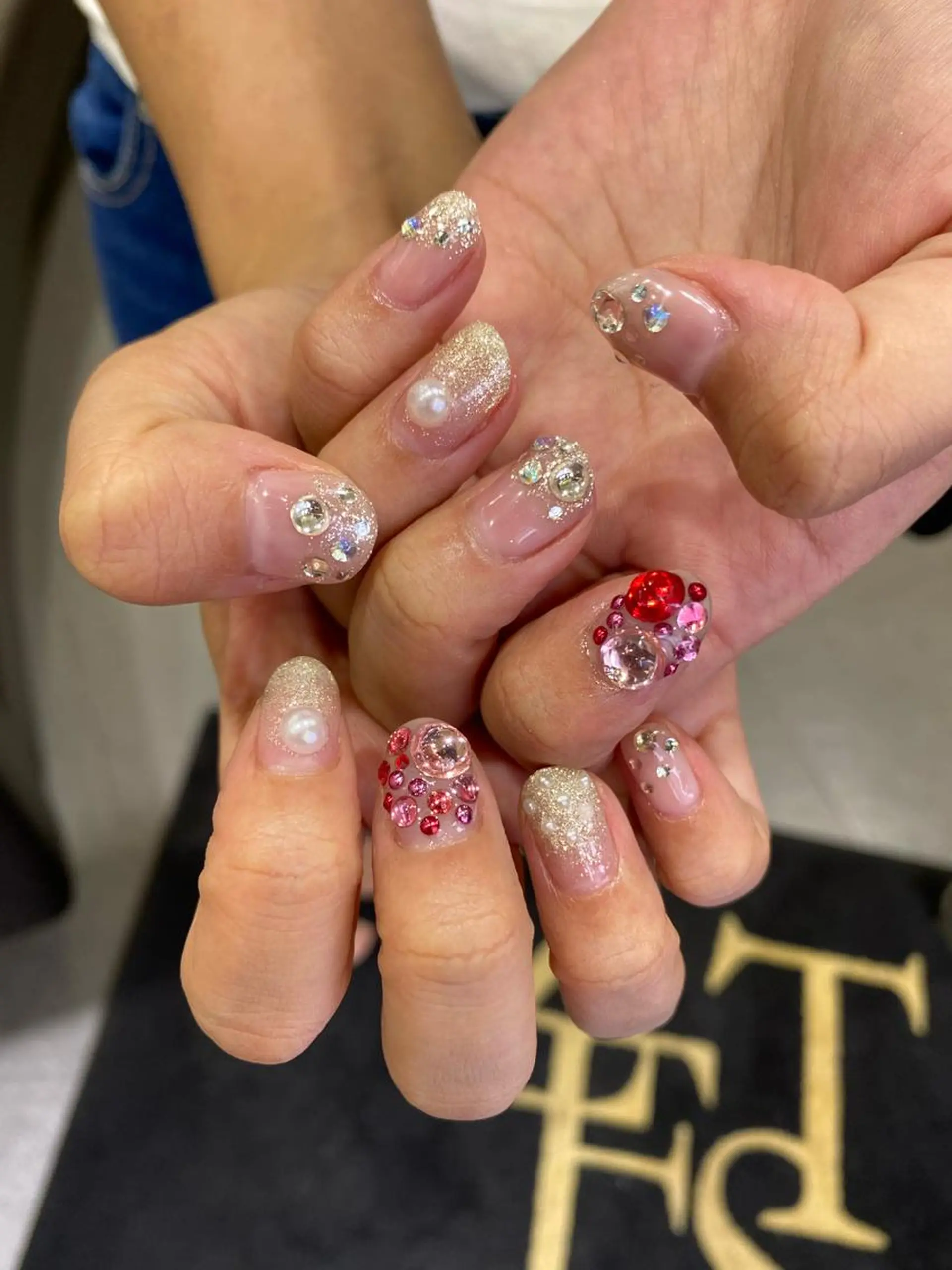 ネイル TSUNA 🌙 Lim 五反田のマツエク・マツパデザイン