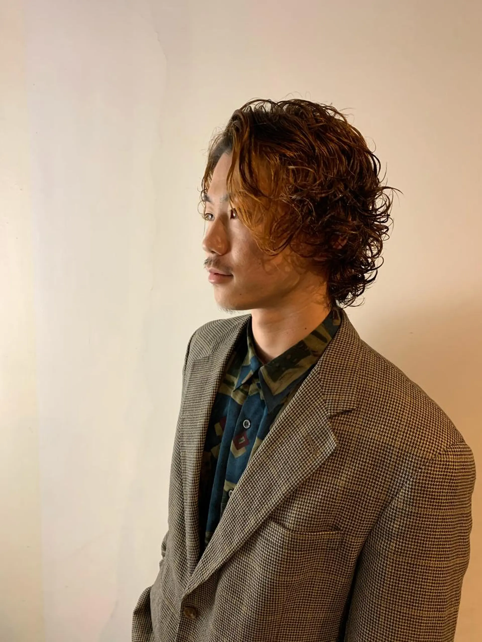 セミロング パーマ メンズ 田中 千恩のヘアスタイル