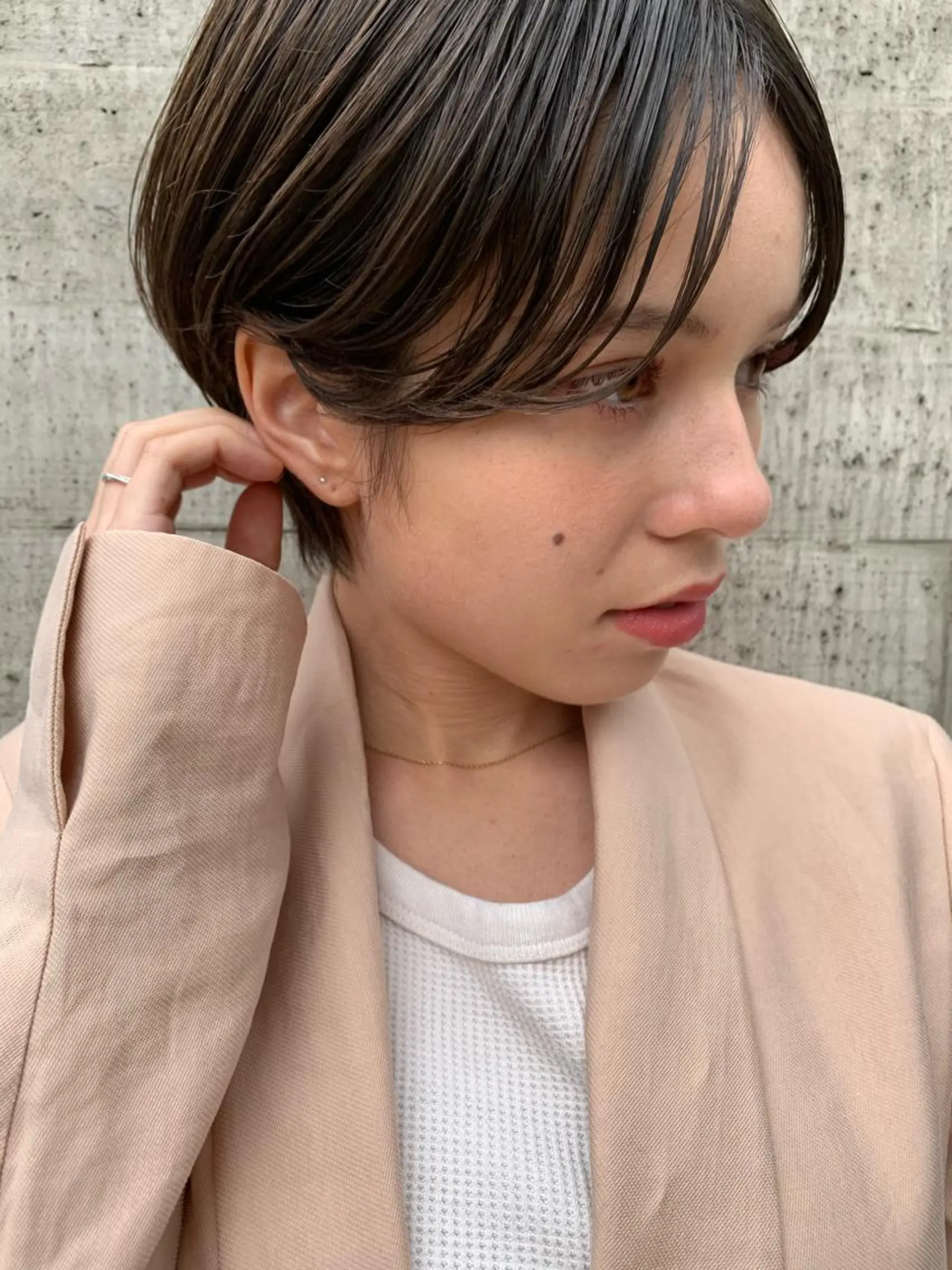 ショート カラー 透明感カラー ボブ/顔まわりカット 💫大澤奈緒美のヘアスタイル