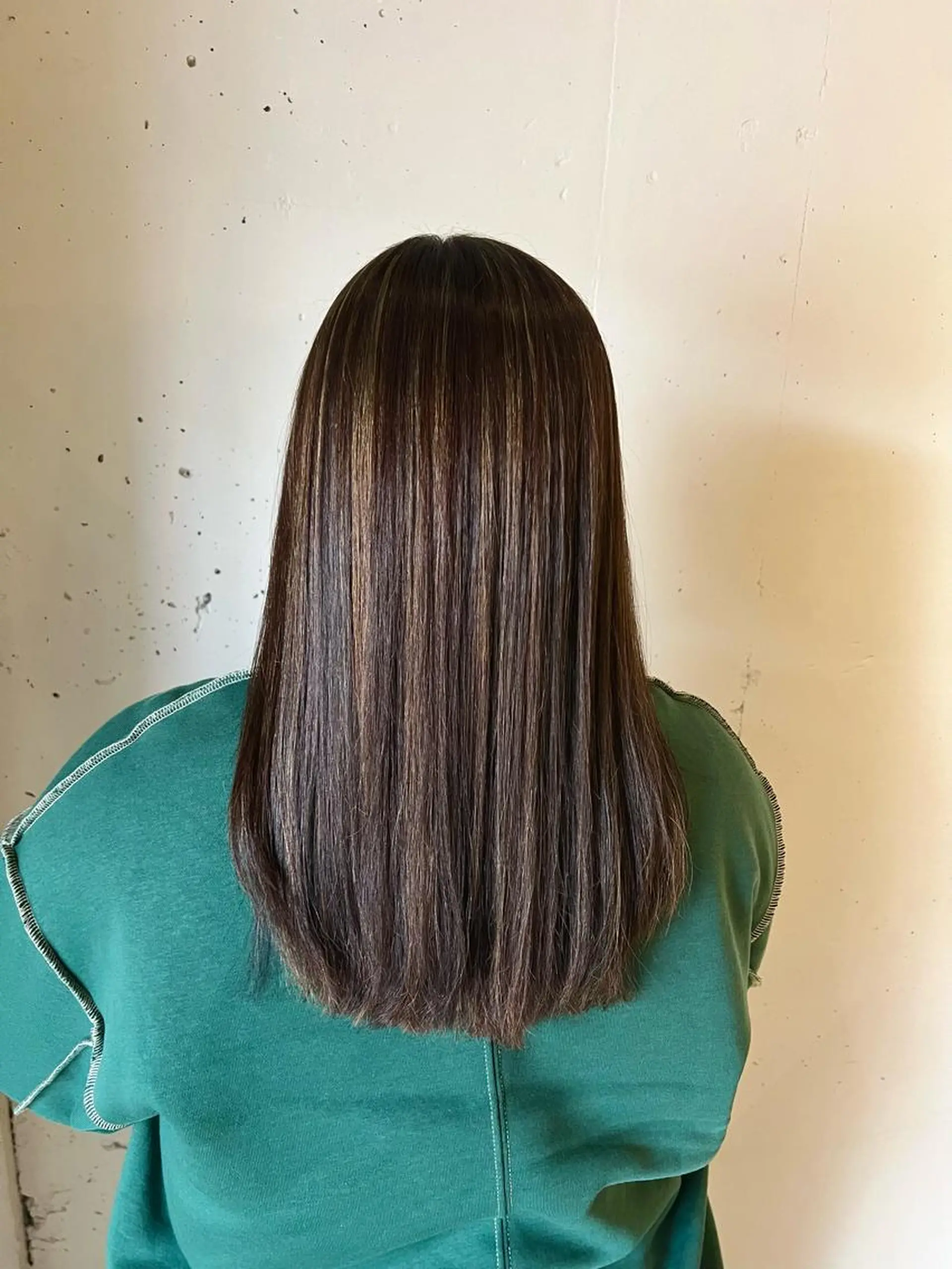 セミロング カラー ハイライトカラー ハイライト カラースペシャリスト しょう🧑🏼‍🎨のヘアスタイル