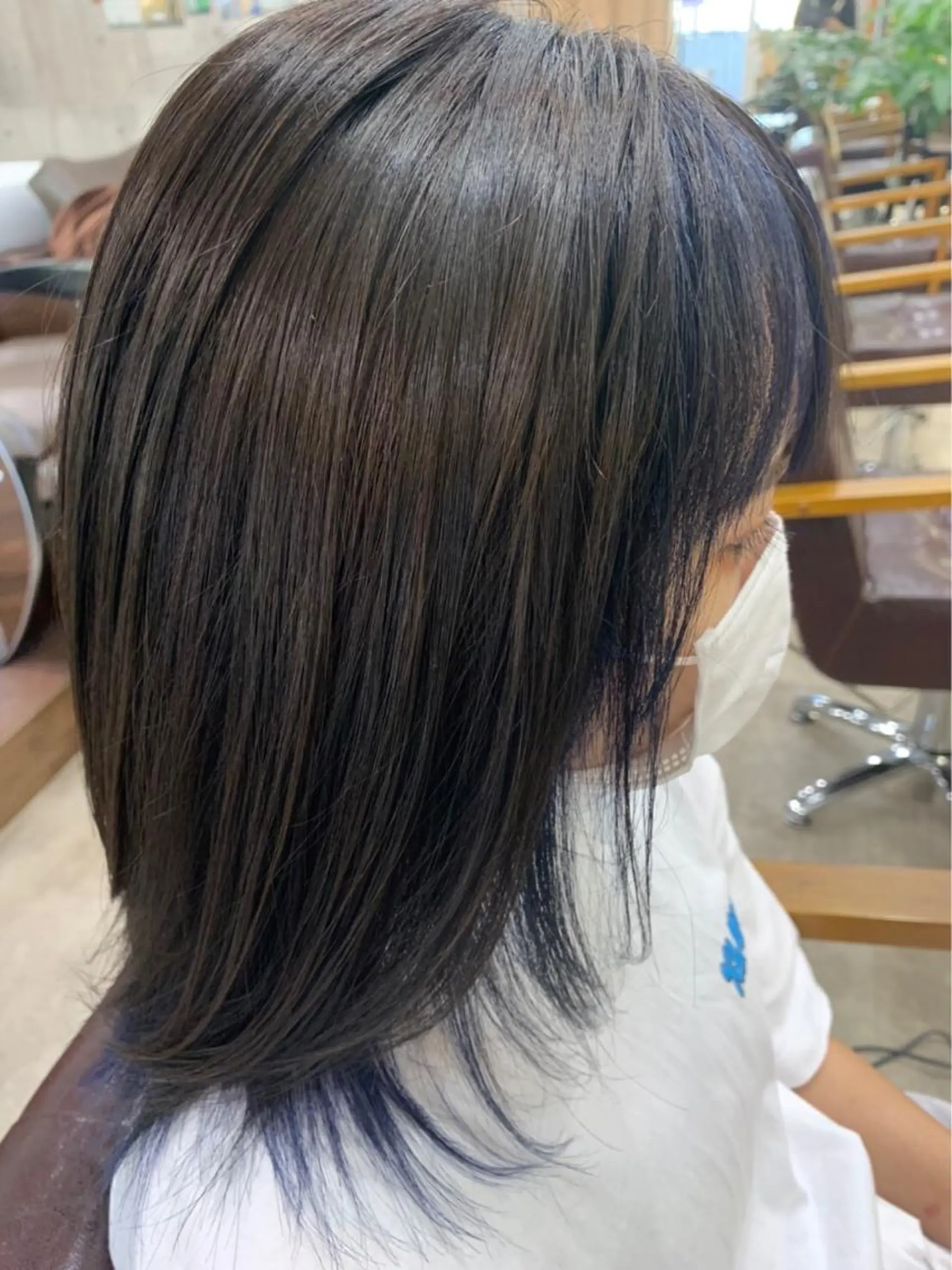 ミディアム カラー バレイヤージュ ブリーチ ケアブリーチ ダブルカラー イヤリングカラー ヘアカラー hair salon mementoのヘアスタイル