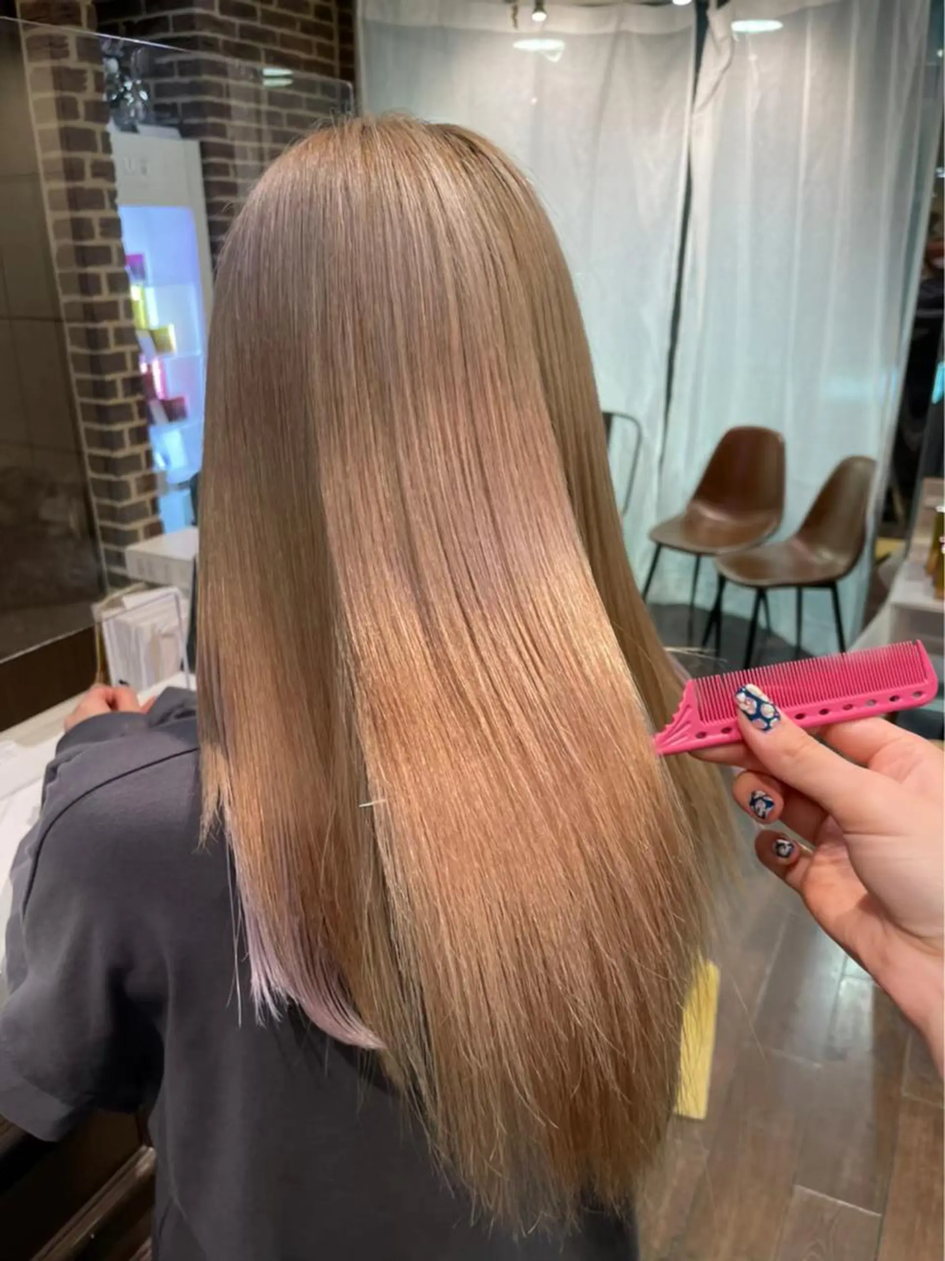 ロング カラー ブリーチ ケアブリーチ 透明感カラー デザインカラー ダブルカラー ヘアカラー トリートメント メンズ特化/マツエク AYAKA🌙のヘアスタイル