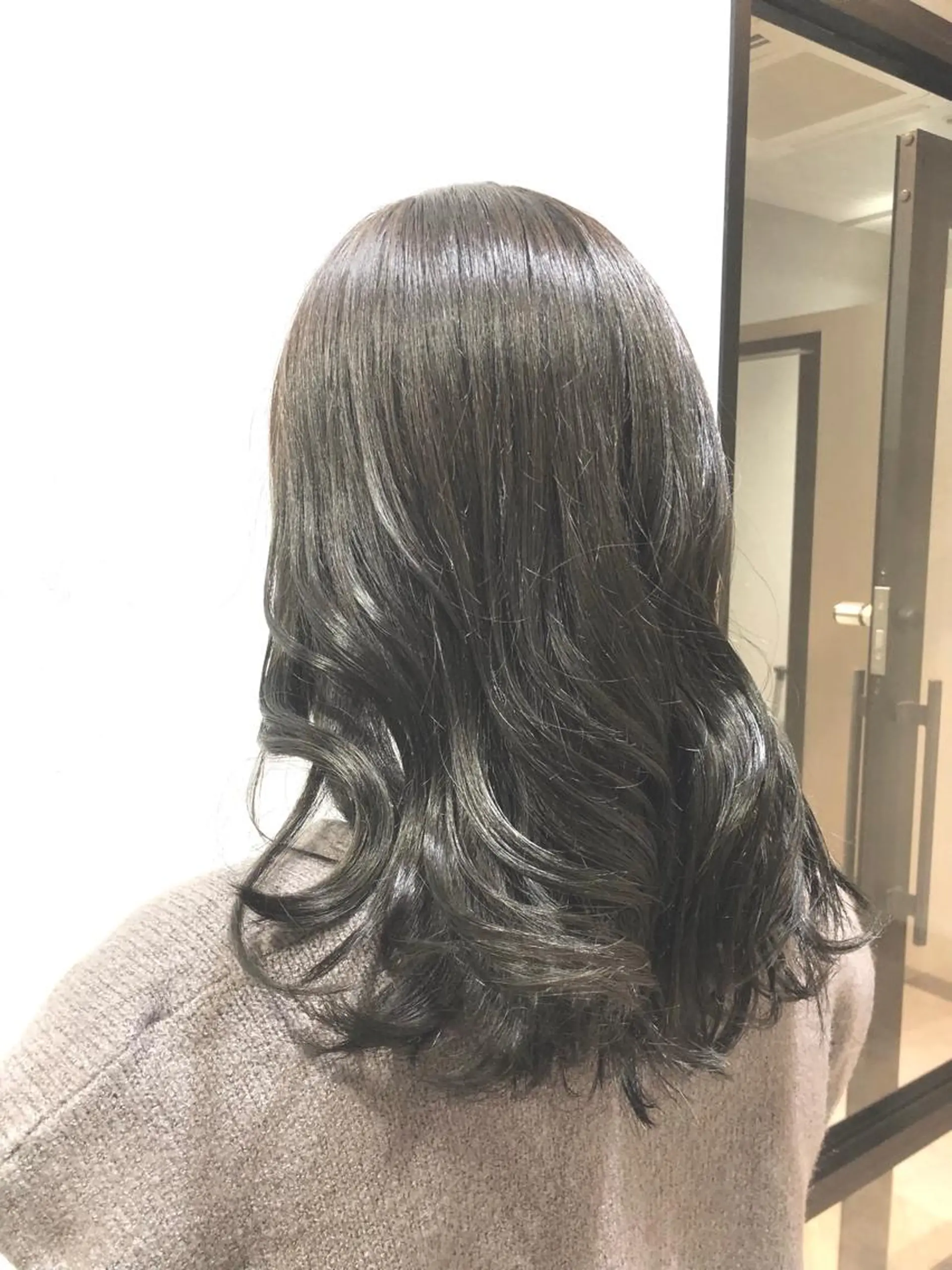 セミロング カラー 顔まわり職人🇰🇷 韓国ヘア/KAITOのヘアスタイル