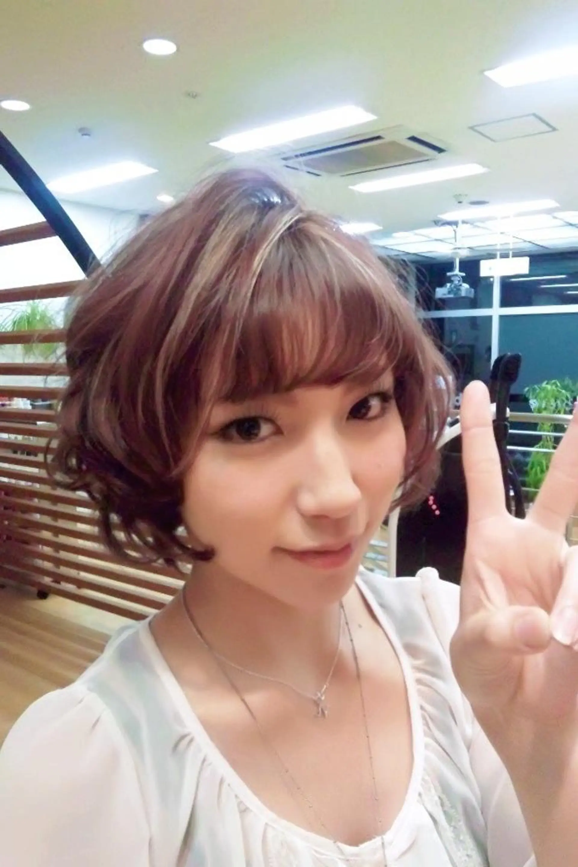 ショート カラー パーマ ハイライトカラー ハイライト 寿松木 亮のその他イメージ