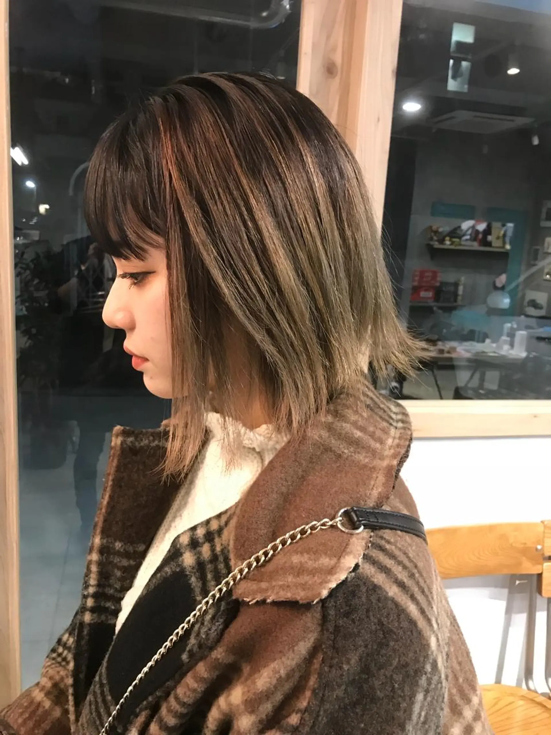 ショート カラー バレイヤージュ レイヤーカット 竹嶌 健吾のヘアスタイル