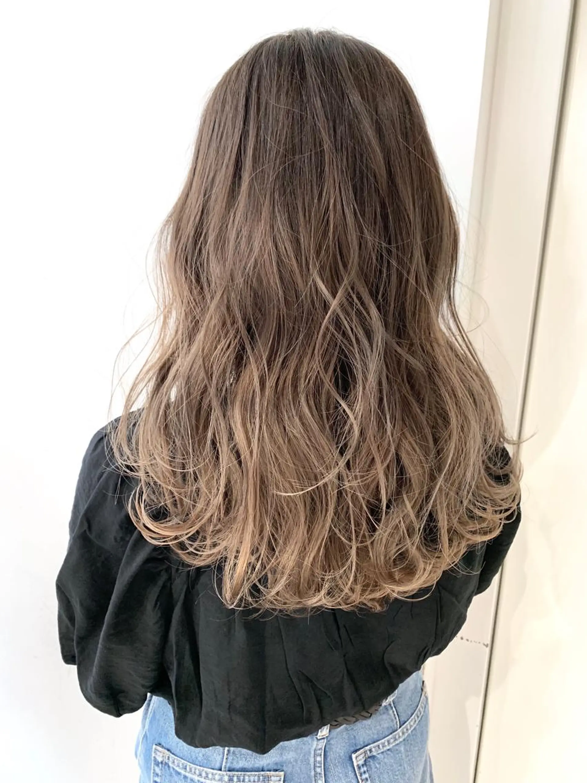 セミロング カラー グラデーションカラー 北千住でカラーNo1 高橋優輔のヘアスタイル