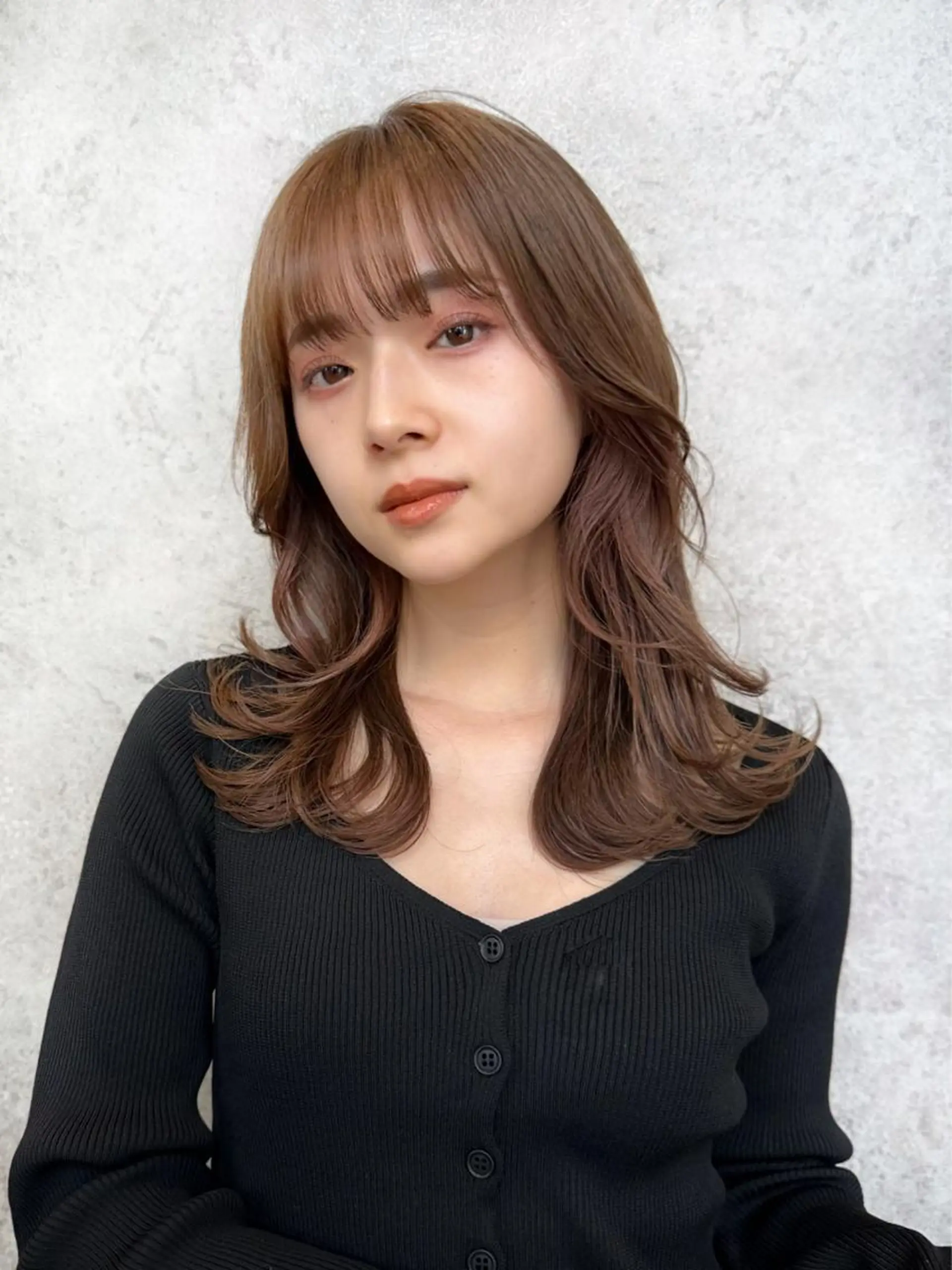 ミディアム カラー カット 大人レイヤー×艶髪 小久保　春暁のヘアスタイル