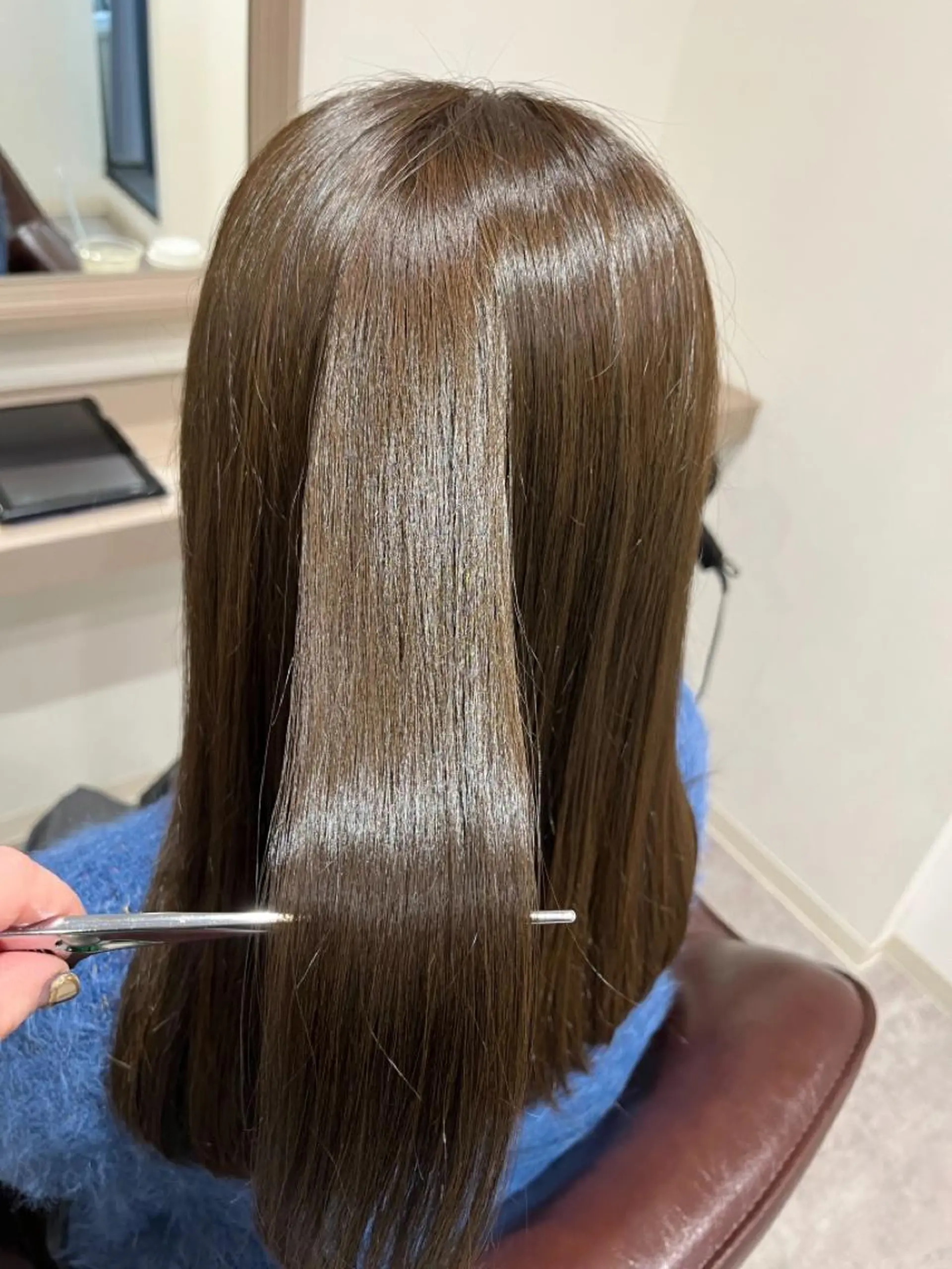 セミロング カット ヘアカラー トリートメント 井上 美春のヘアスタイル