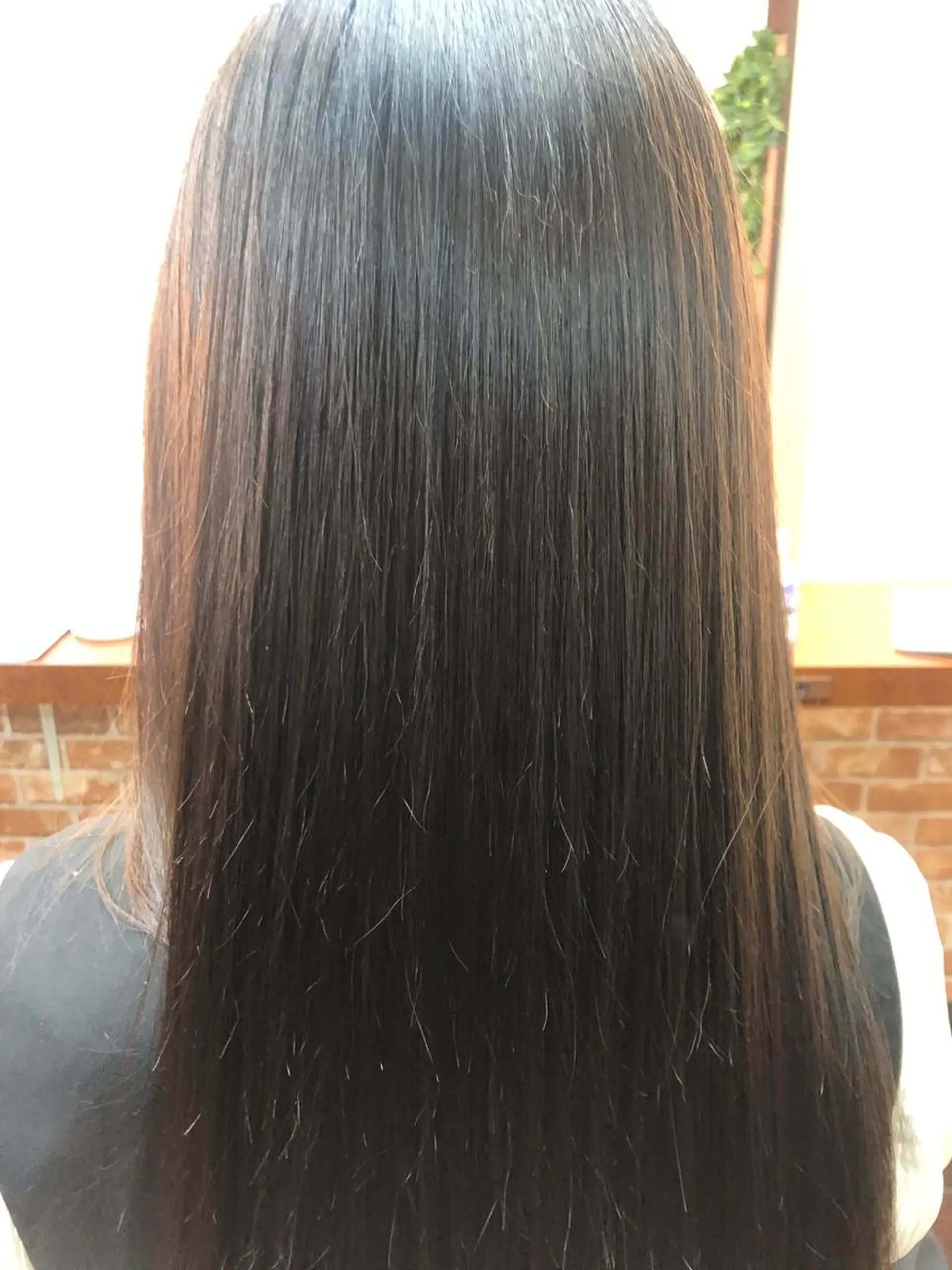 セミロング パーマ 桧山 真のヘアスタイル