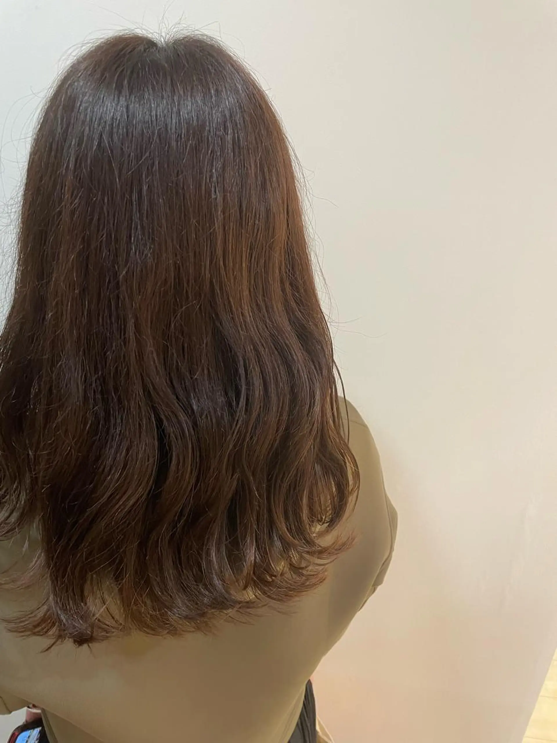 ロング 髪質改善/ハイライト 白髪ぼかし/艶カラーのヘアスタイル