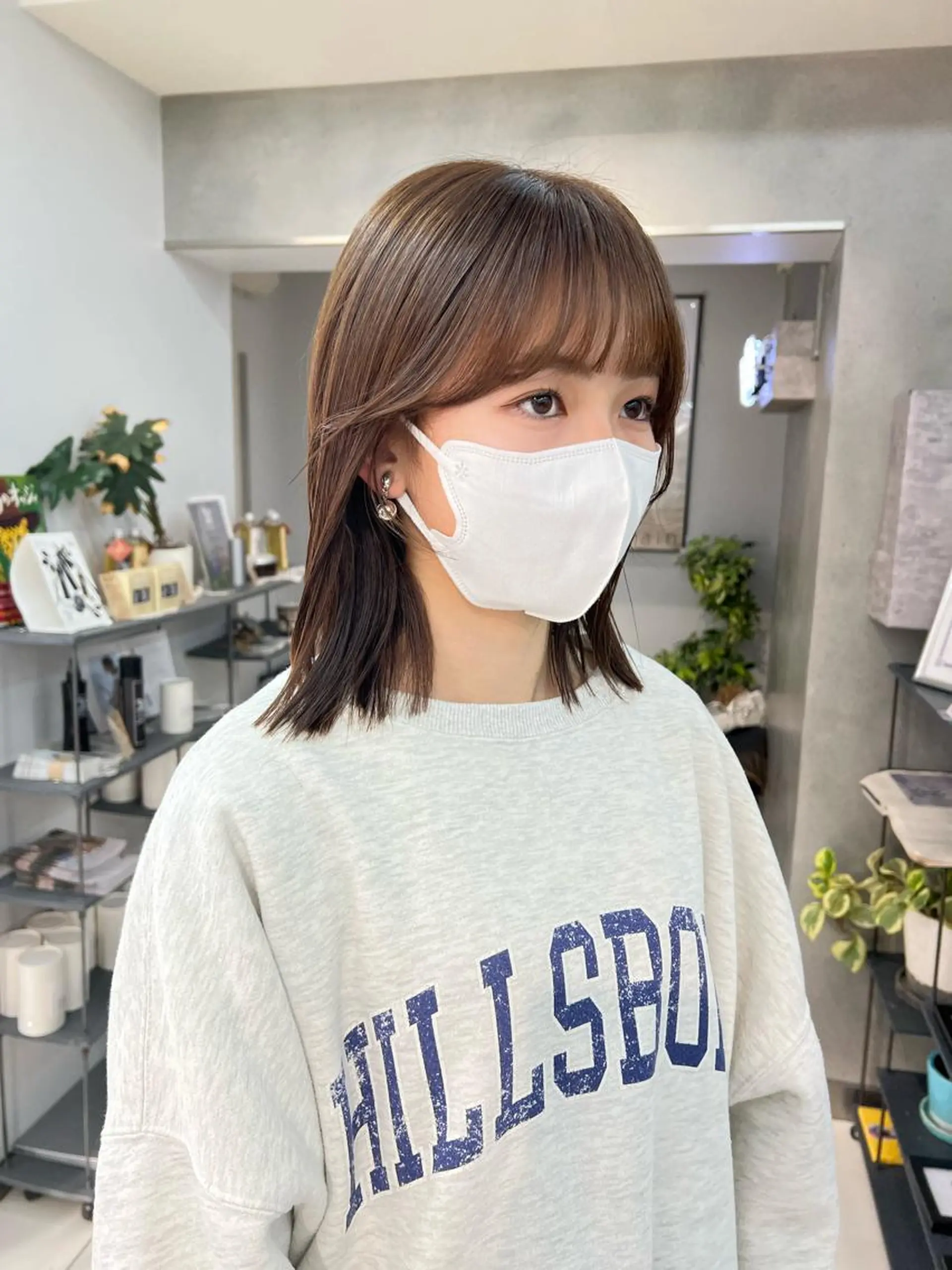 ミディアム カット ヘアカラー トリートメント 顔周りの垢抜けヘア 立山あいりのヘアスタイル