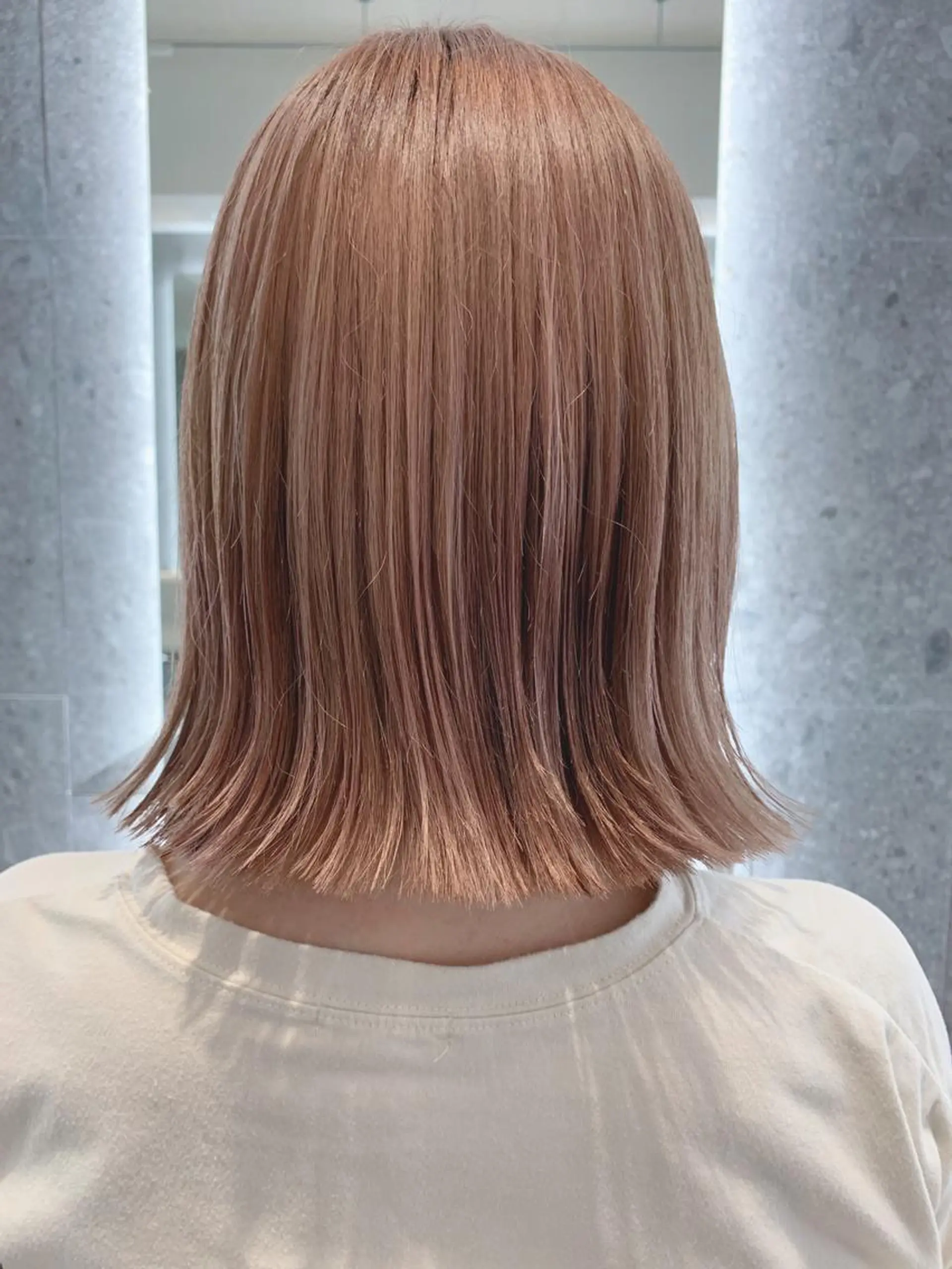 ショート カラー 外ハネヘア カット ヘアカラー トリートメント 山下 千明のヘアスタイル